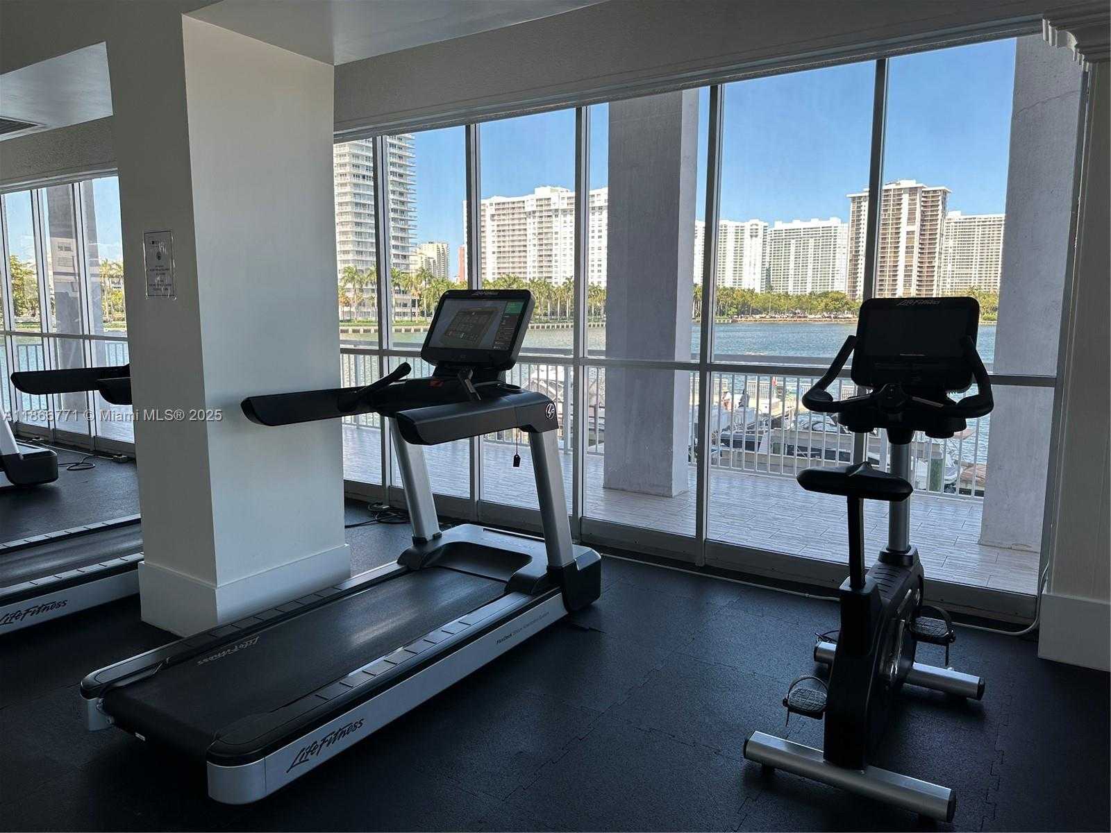 Small Image of 18021 BISCAYNE BLVD #901, Aventura Number 44