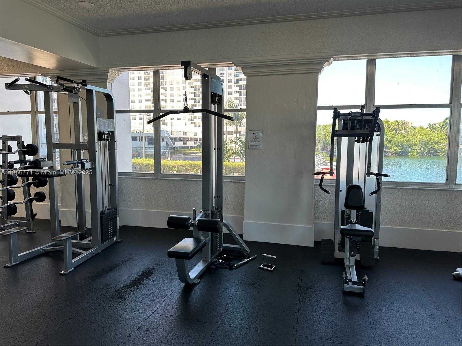 Small Image of 18021 BISCAYNE BLVD #901, Aventura Number 45