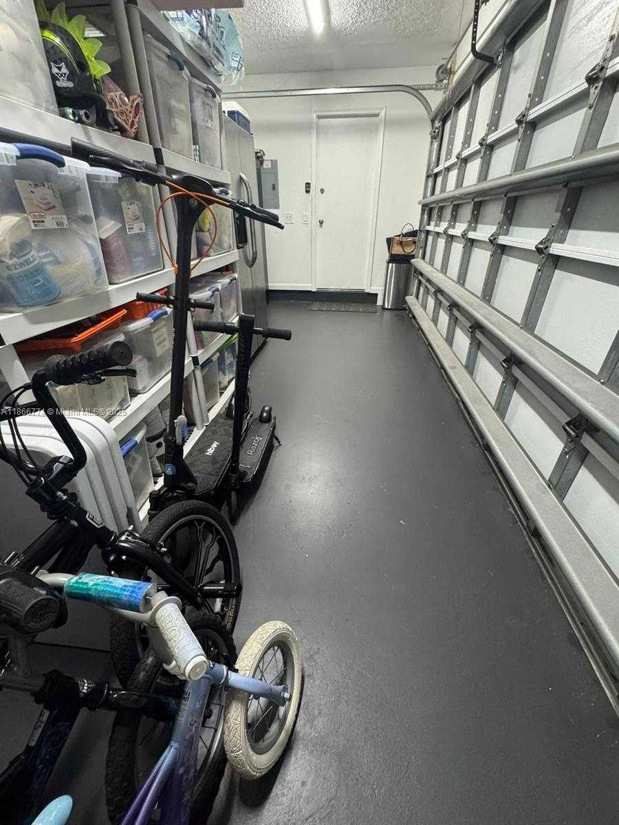 Small Image of Boca Raton Number 23