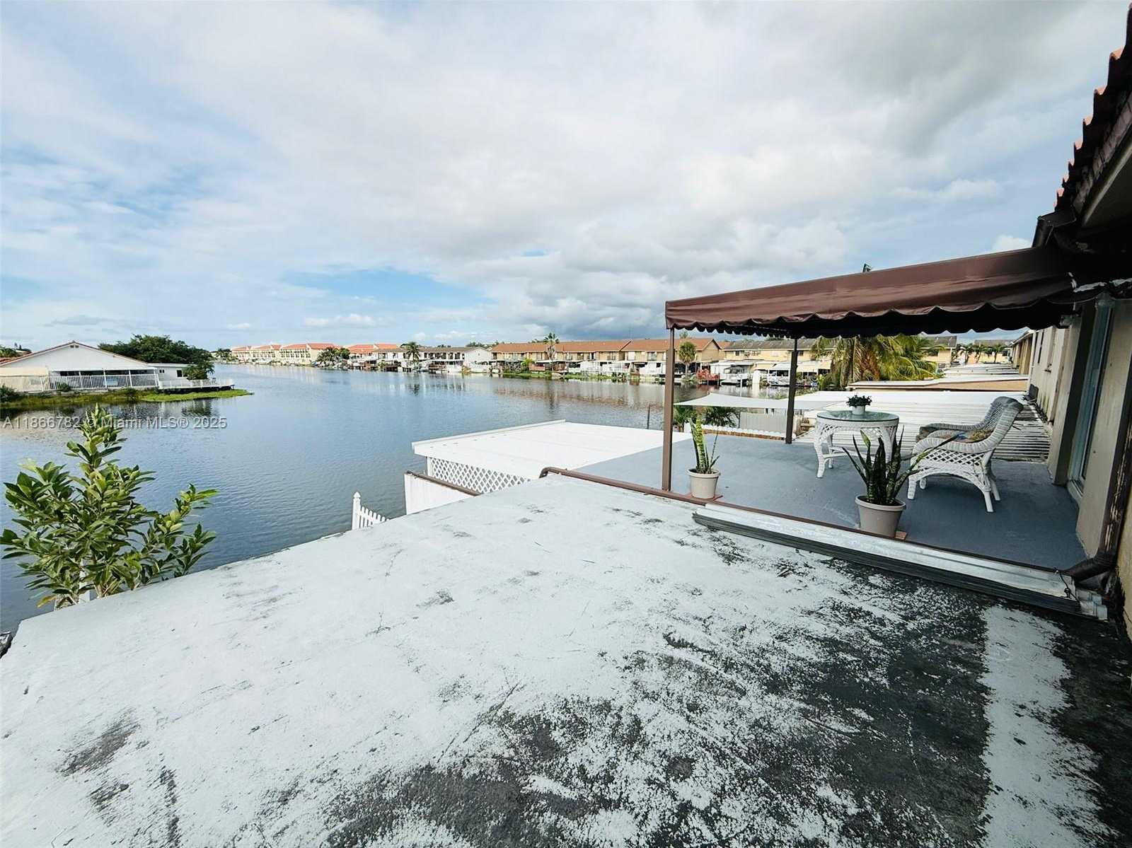 Small Image of 2669 WEST 52ND ST #12, Hialeah Number 24