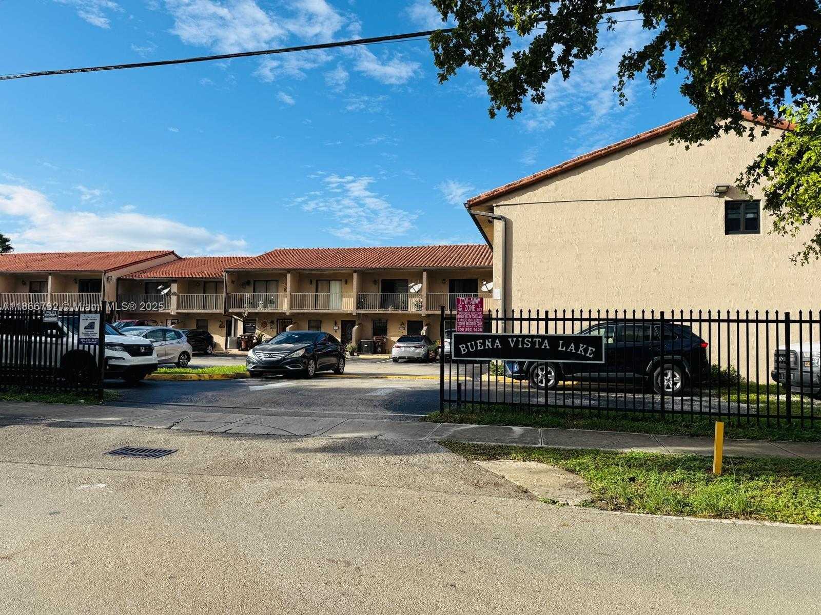 Small Image of 2669 WEST 52ND ST #12, Hialeah Number 30