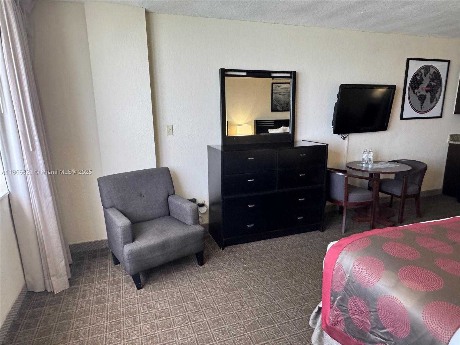 Small Image of 19201 COLLINS AVE #1108, Sunny Isles Beach Number 11