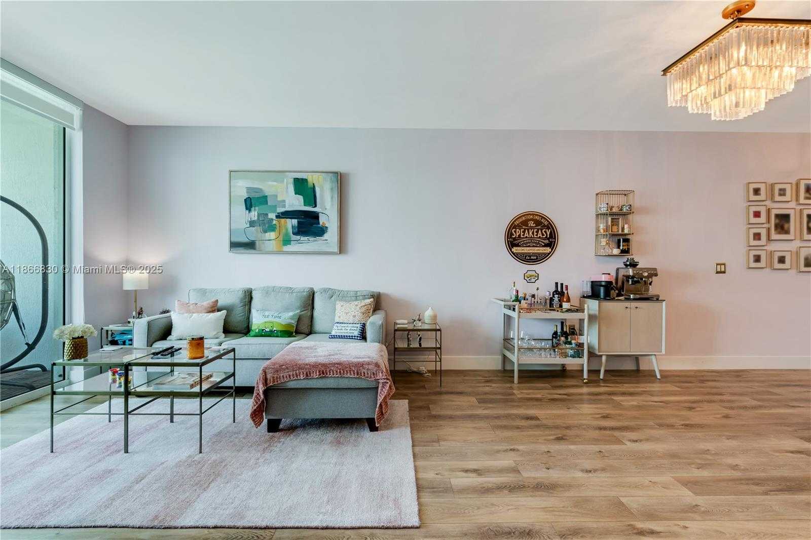 Small Image of 951 BRICKELL AVE #3601, Miami Number 19