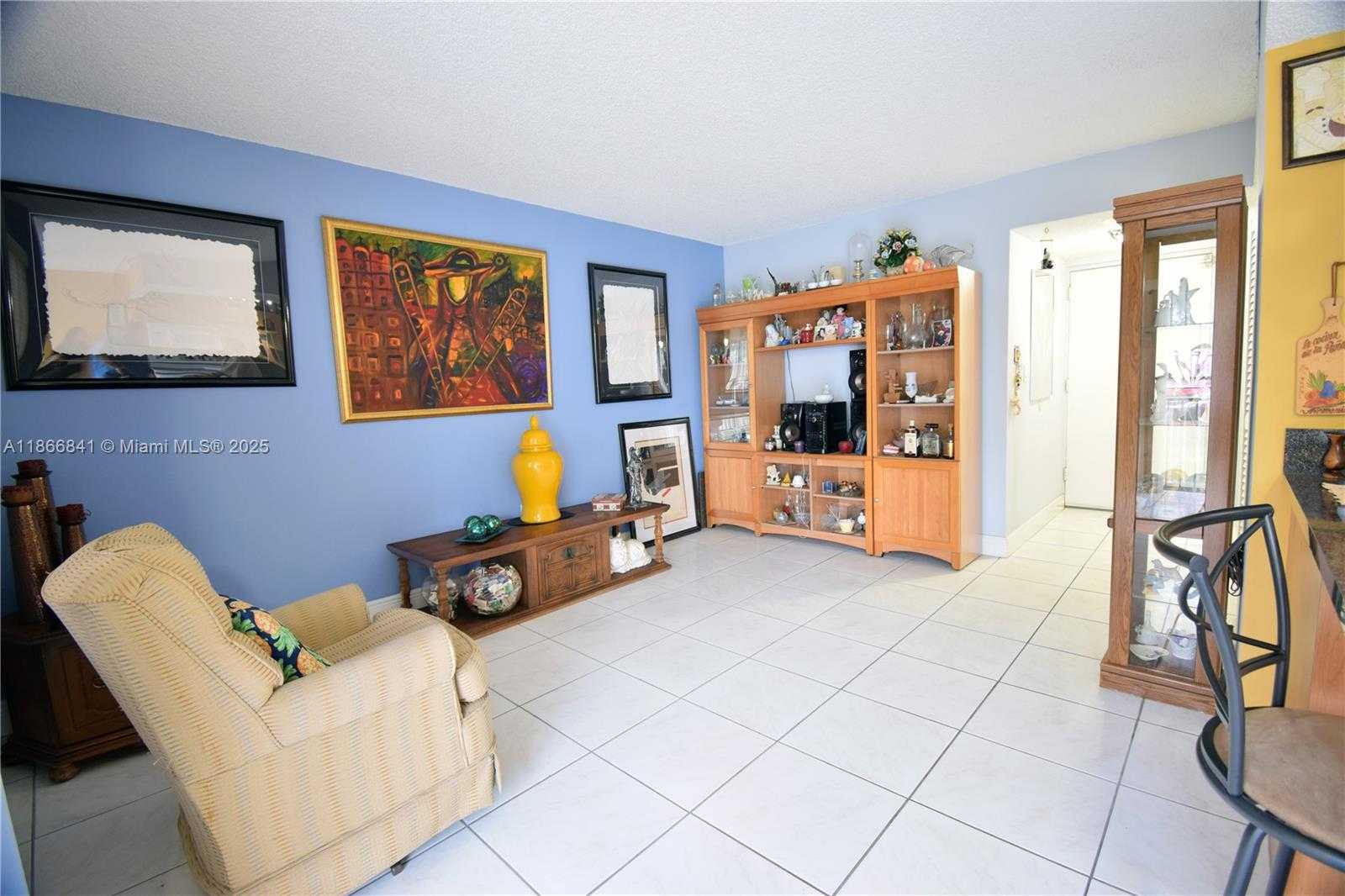 Small Image of 9301 SOUTH WEST 4TH ST #114E, Miami Number 3