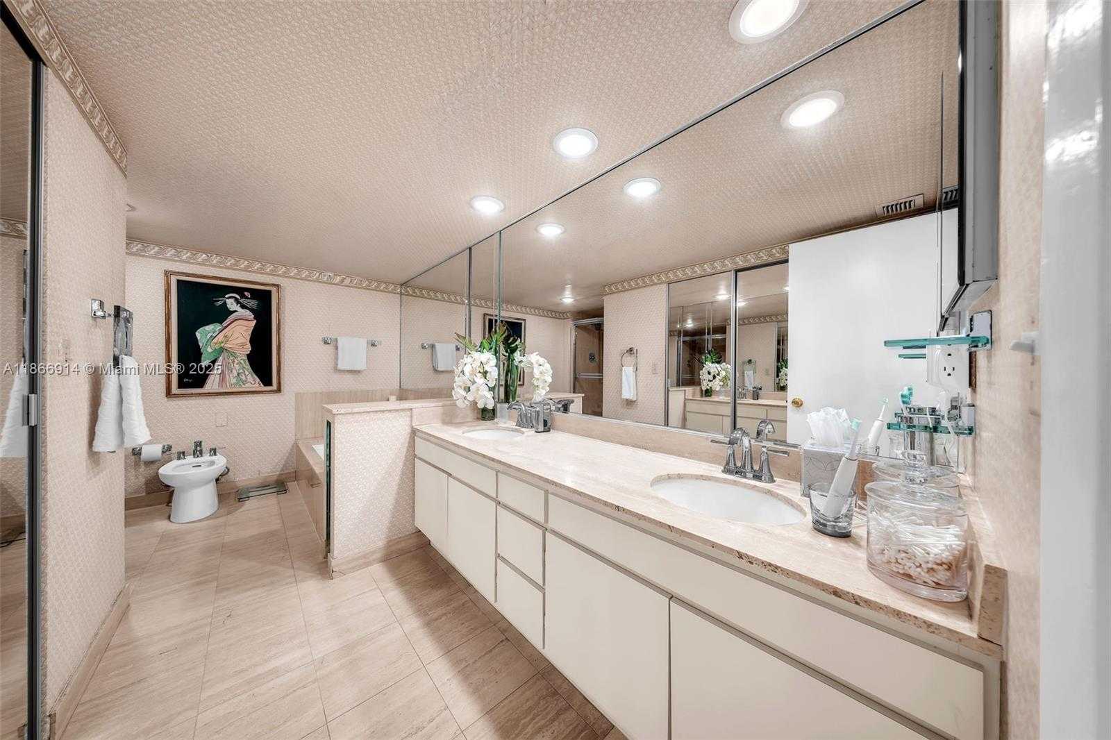 Small Image of 600 BILTMORE WAY #201, Coral Gables Number 20