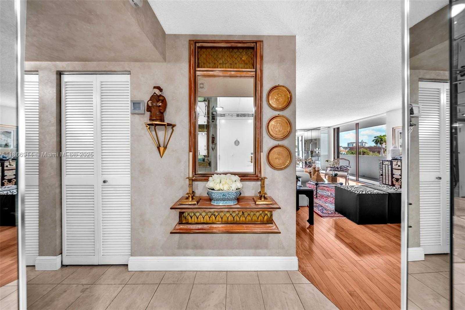 Small Image of 600 BILTMORE WAY #201, Coral Gables Number 3