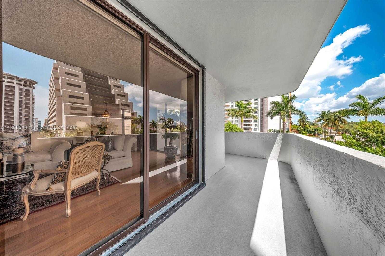 Small Image of 600 BILTMORE WAY #201, Coral Gables Number 4