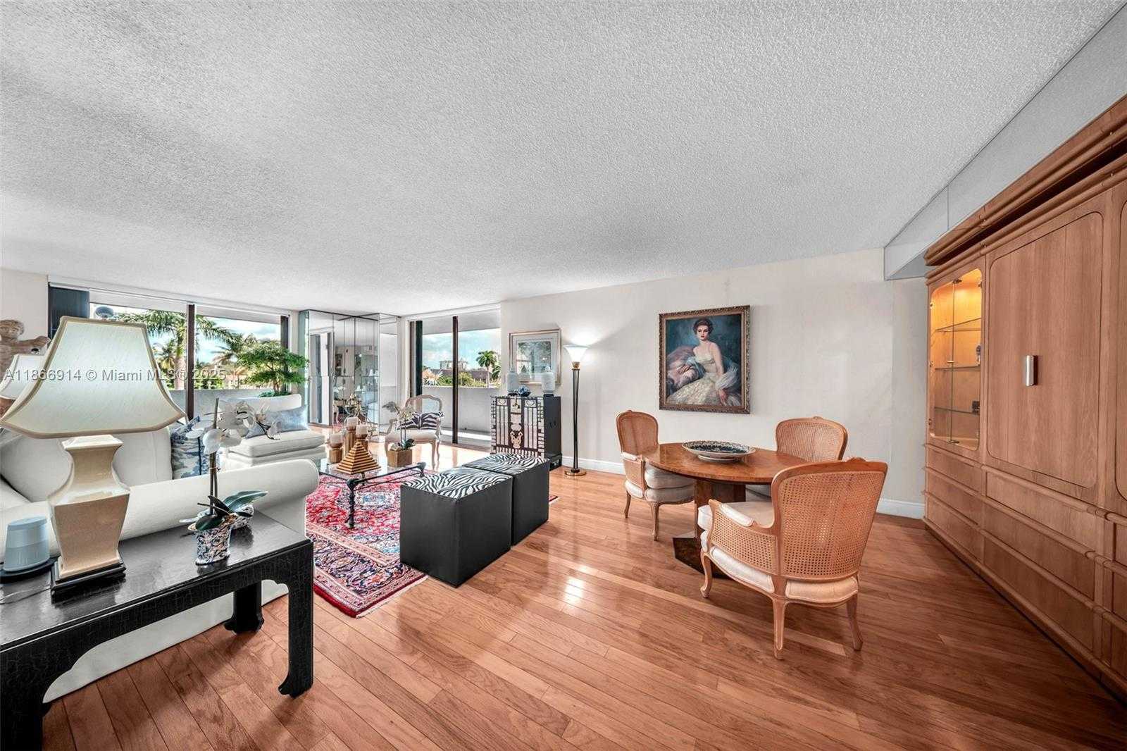 Small Image of 600 BILTMORE WAY #201, Coral Gables Number 6