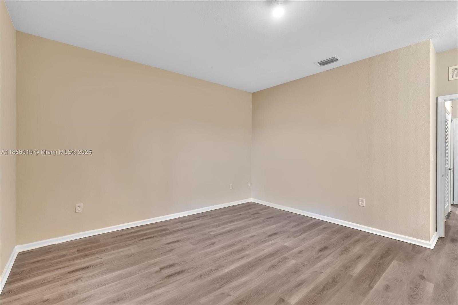 Small Image of 3226 NORTH WEST 31ST TER, Oakland Park Number 22