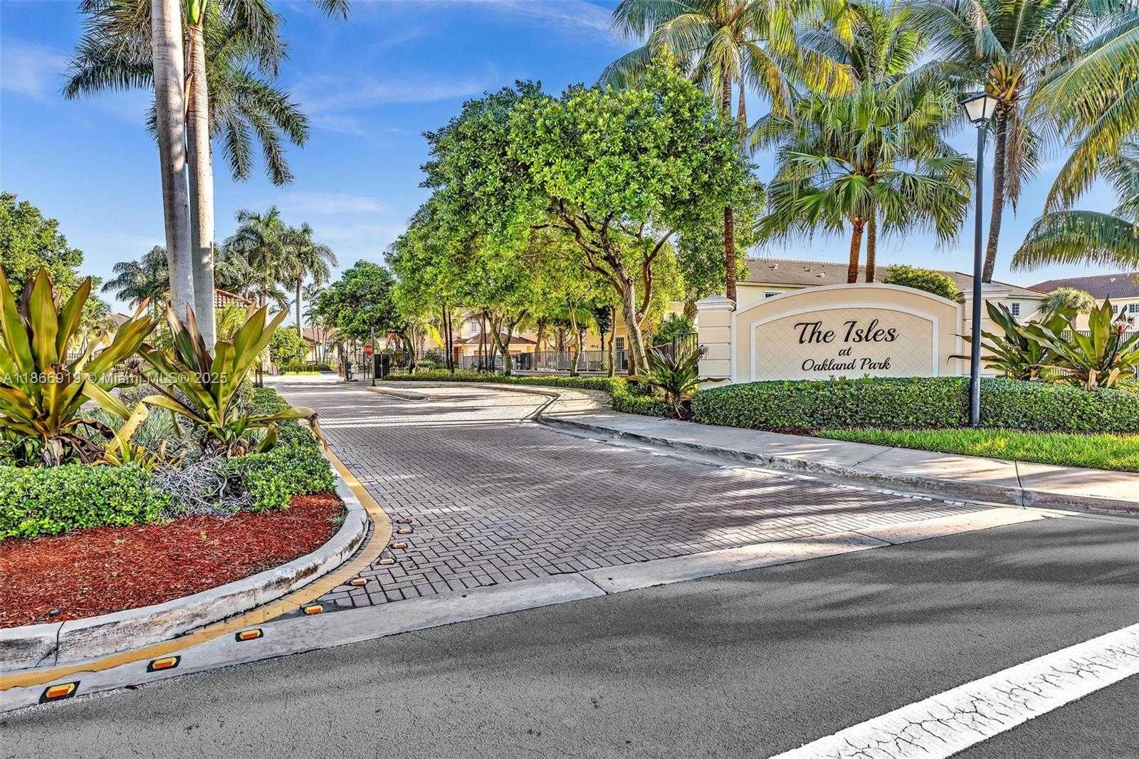 Small Image of 3226 NORTH WEST 31ST TER, Oakland Park Number 32