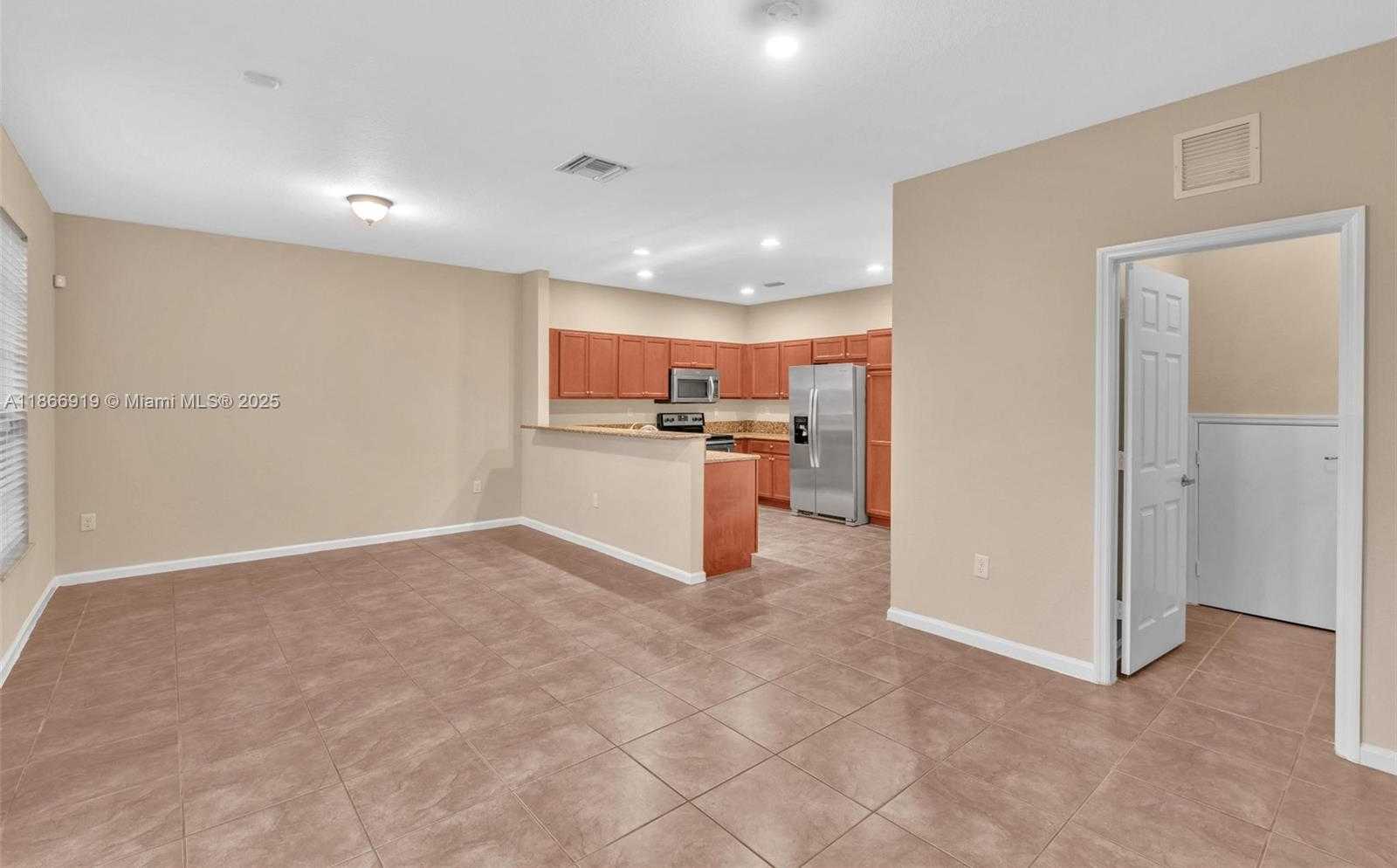 Small Image of 3226 NORTH WEST 31ST TER, Oakland Park Number 8