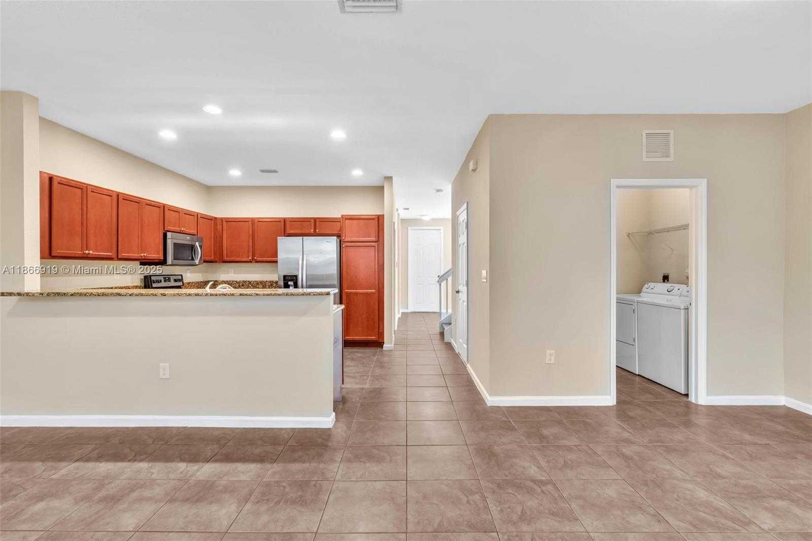 Small Image of 3226 NORTH WEST 31ST TER, Oakland Park Number 9