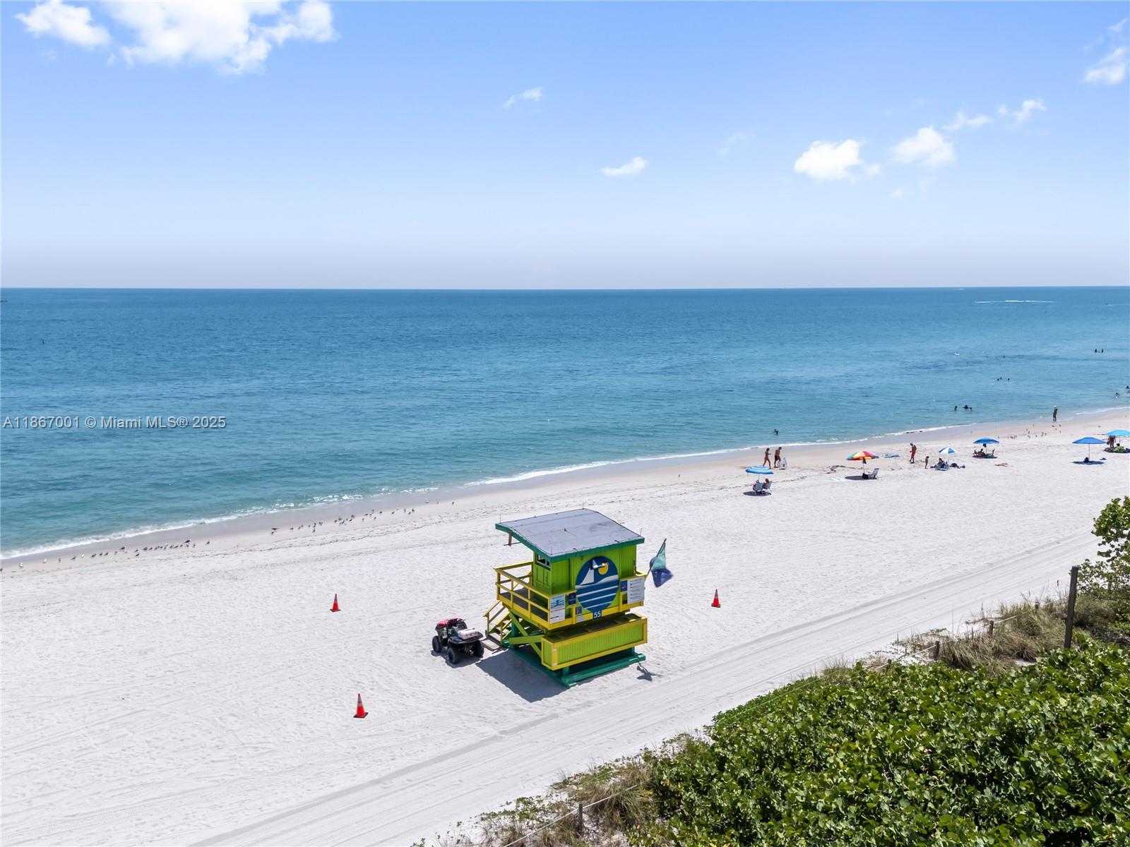 Small Image of 5555 COLLINS AVE #9P, Miami Beach Number 16