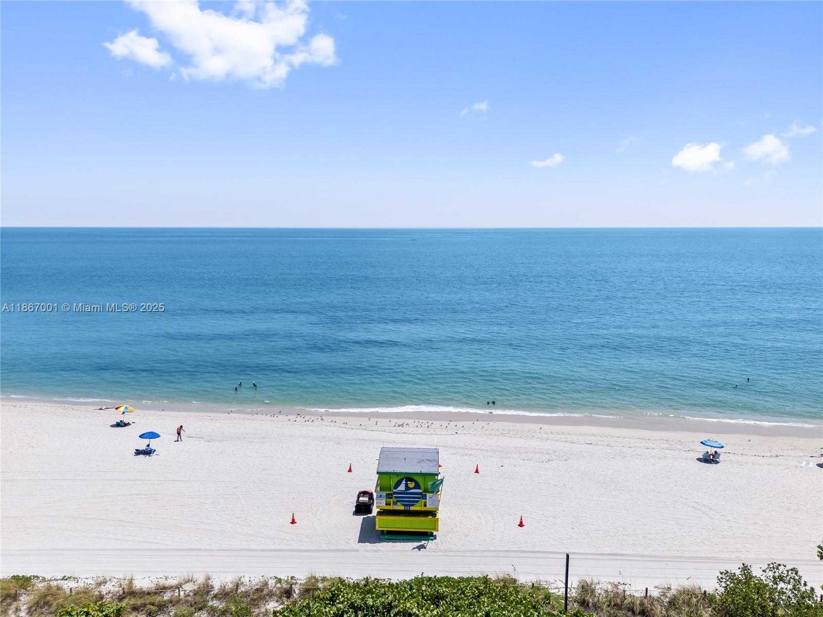Small Image of 5555 COLLINS AVE #9P, Miami Beach Number 2