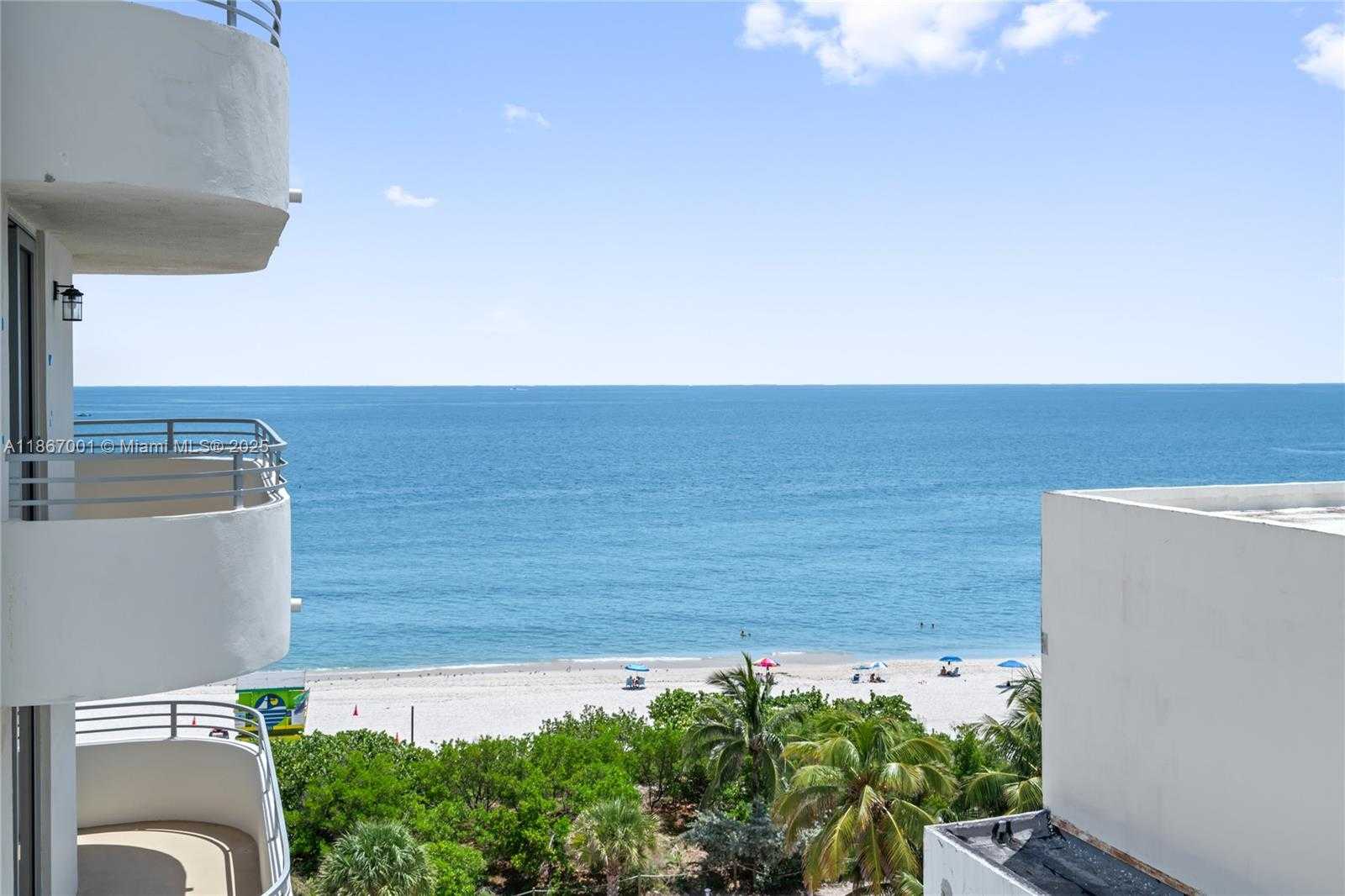 Small Image of 5555 COLLINS AVE #9P, Miami Beach Number 41