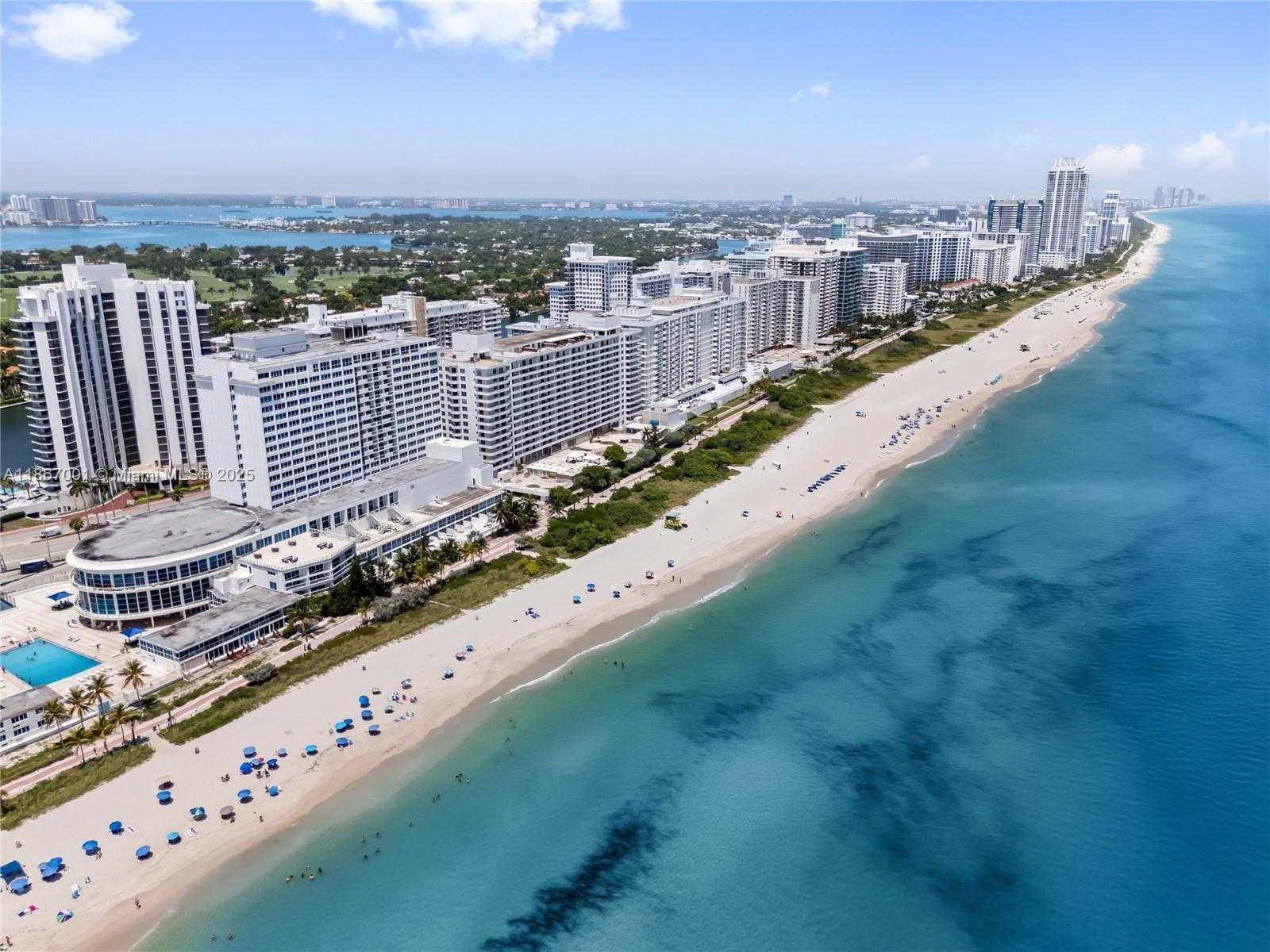Small Image of 5555 COLLINS AVE #9P, Miami Beach Number 8