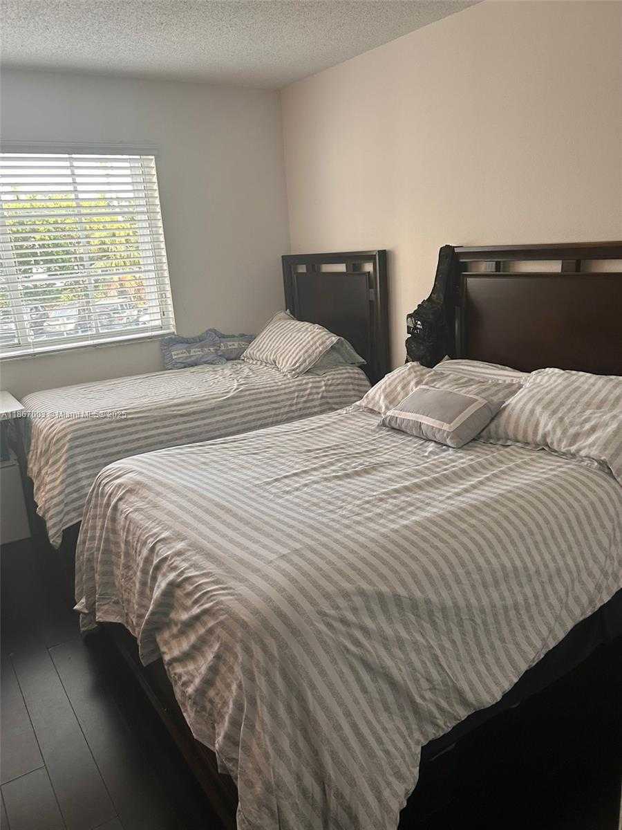 Small Image of 4370 NORTH WEST 107TH AVE #205, Doral Number 19