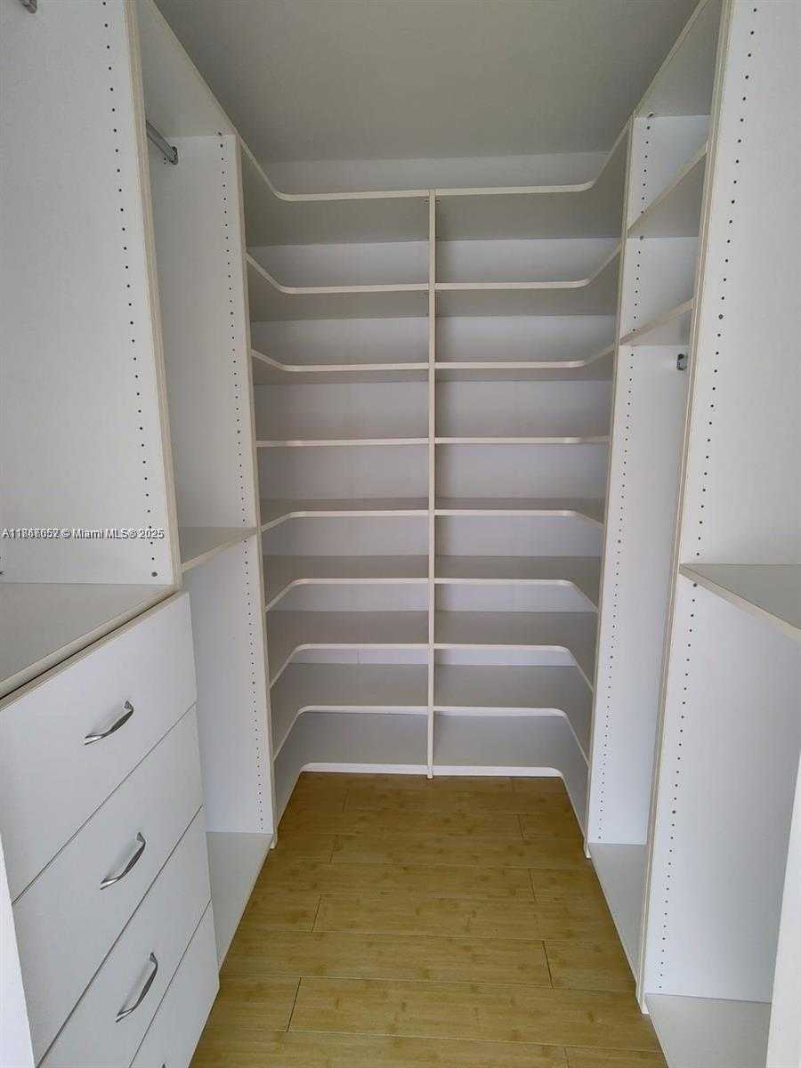 Small Image of 7601 EAST TREASURE DR #2018, North Bay Village Number 13