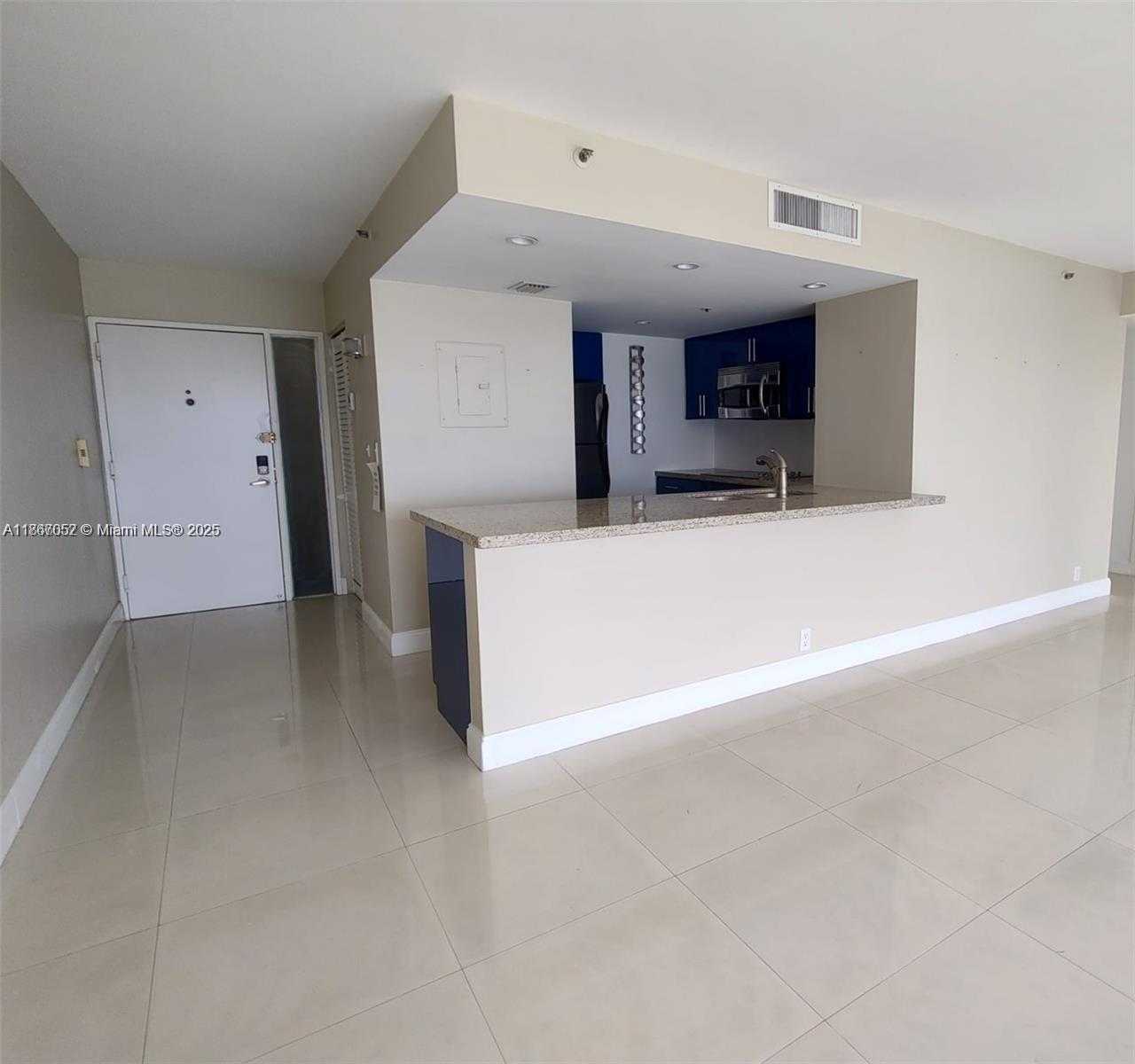 Small Image of 7601 EAST TREASURE DR #2018, North Bay Village Number 6