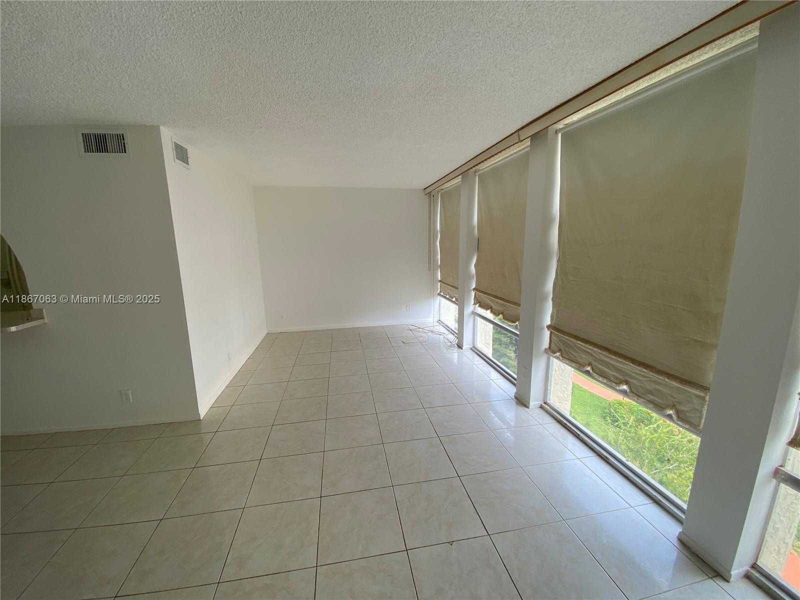 Small Image of 851 THREE ISLANDS BLVD #512, Hallandale Beach Number 8