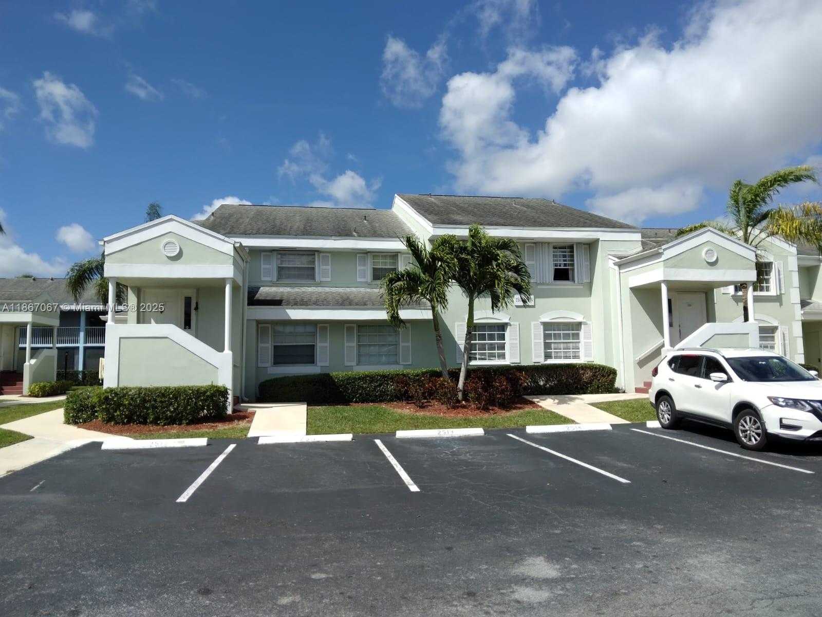 Small Image of 2514 SOUTH EAST 20TH PL #201-B, Homestead Number 3