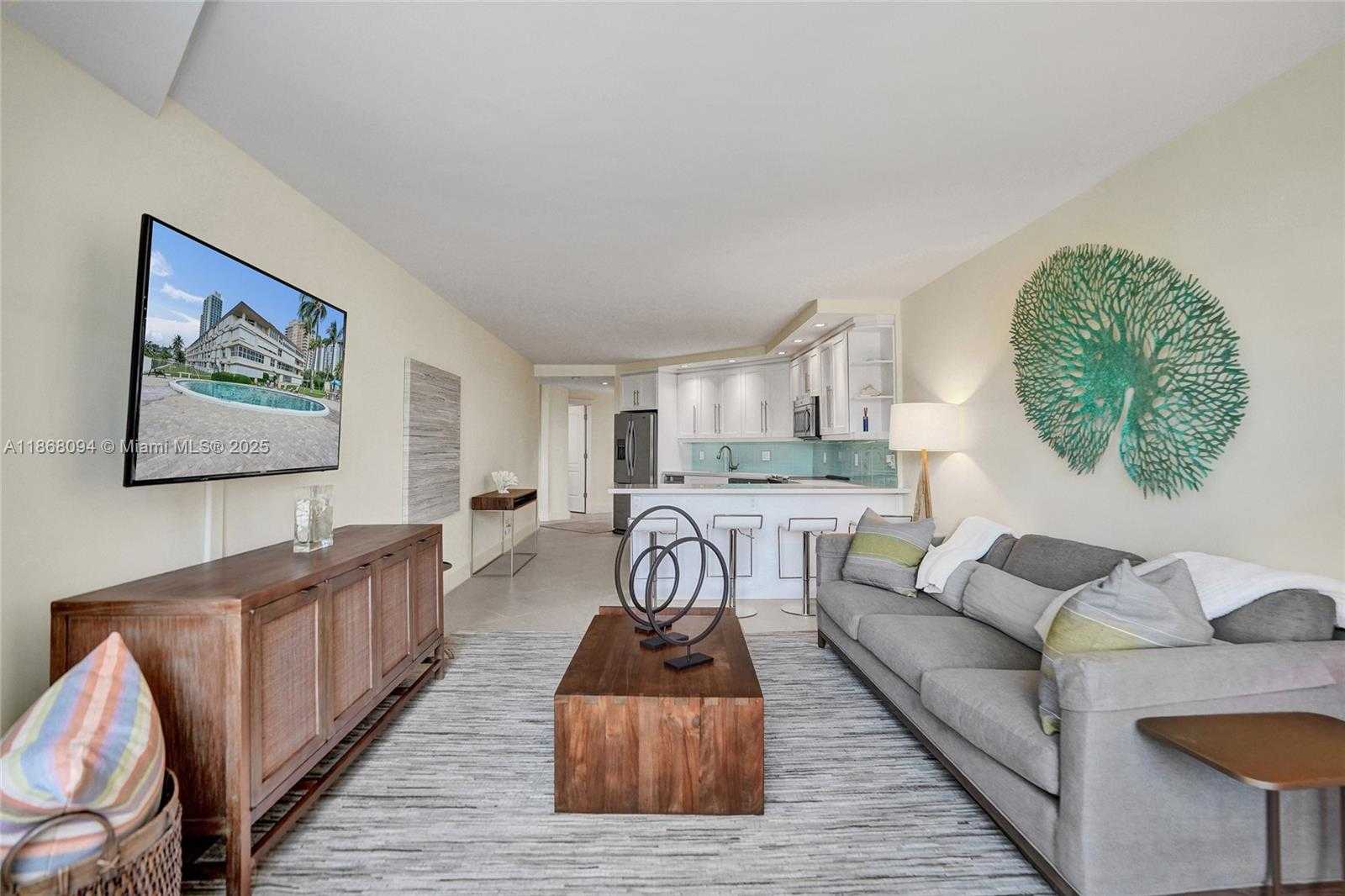 Small Image of 1936 SOUTH OCEAN DR #21D, Hallandale Beach Number 13