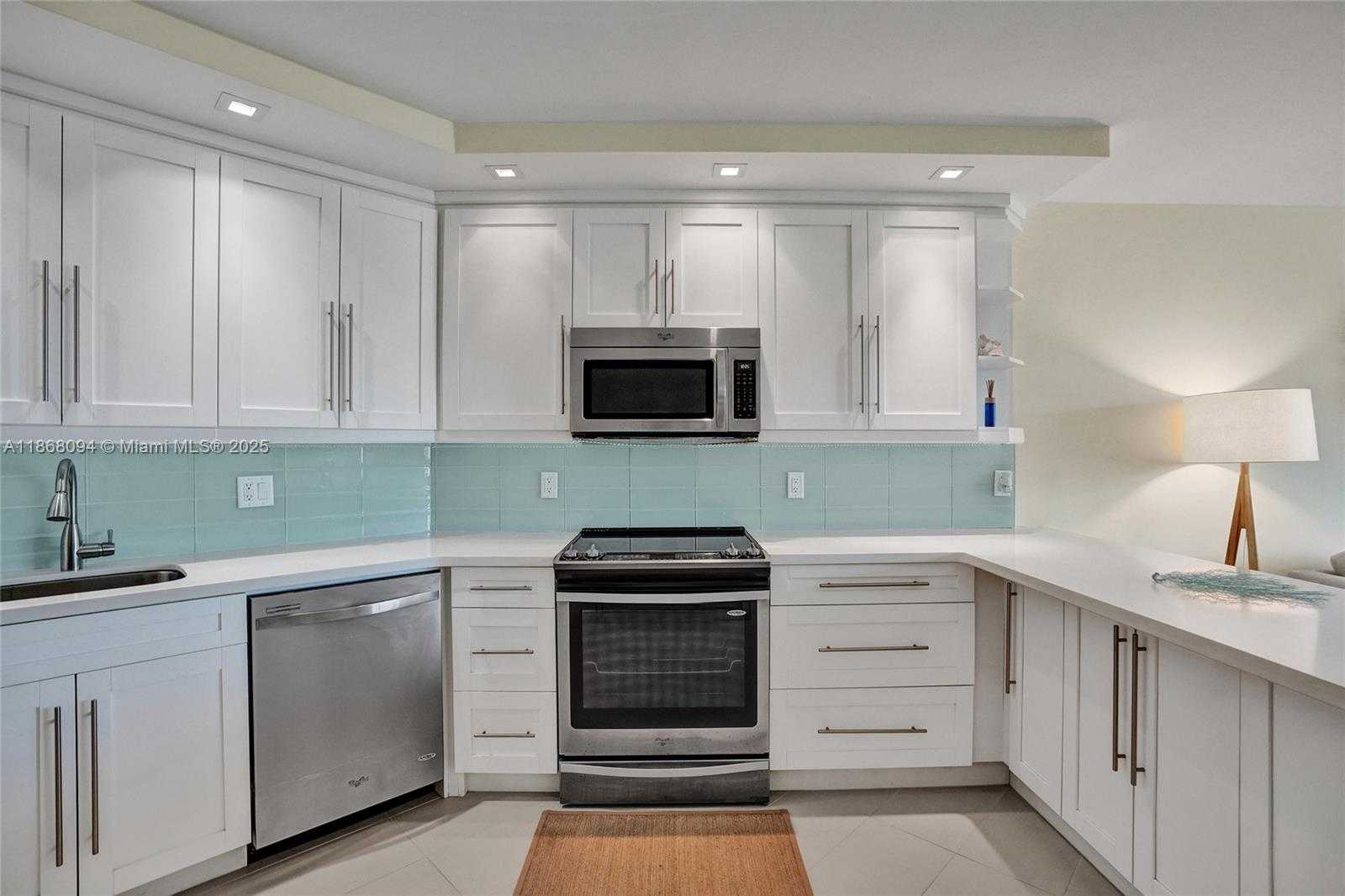 Small Image of 1936 SOUTH OCEAN DR #21D, Hallandale Beach Number 20