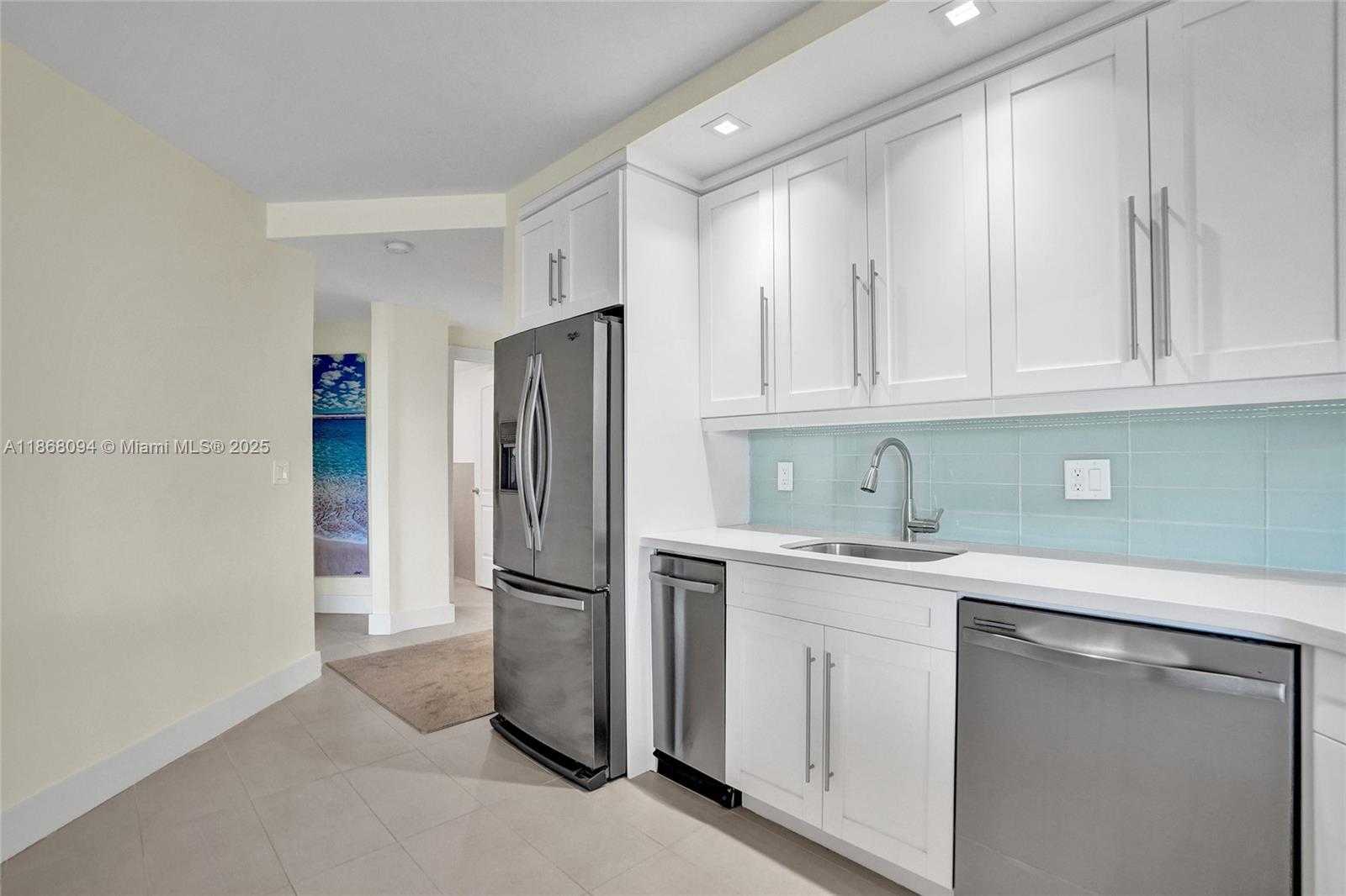 Small Image of 1936 SOUTH OCEAN DR #21D, Hallandale Beach Number 4