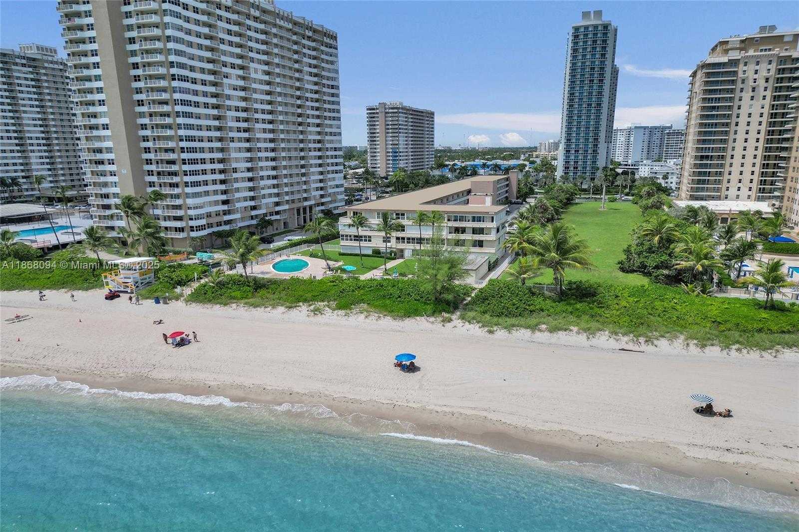 Small Image of 1936 SOUTH OCEAN DR #21D, Hallandale Beach Number 69