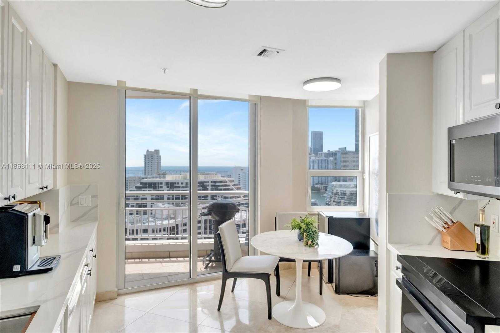 Small Image of 848 BRICKELL KEY DR #2605, Miami Number 13