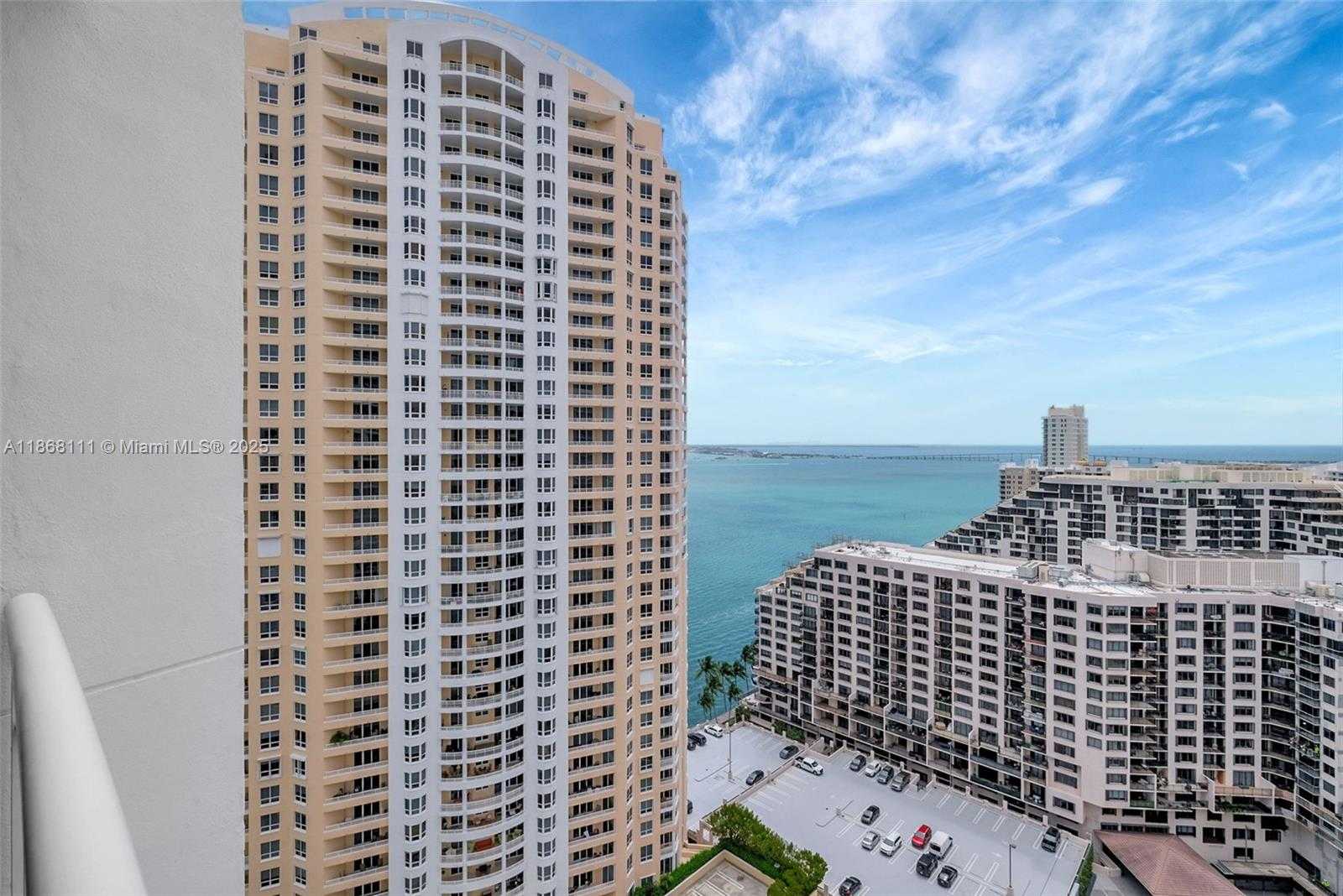 Small Image of 848 BRICKELL KEY DR #2605, Miami Number 27