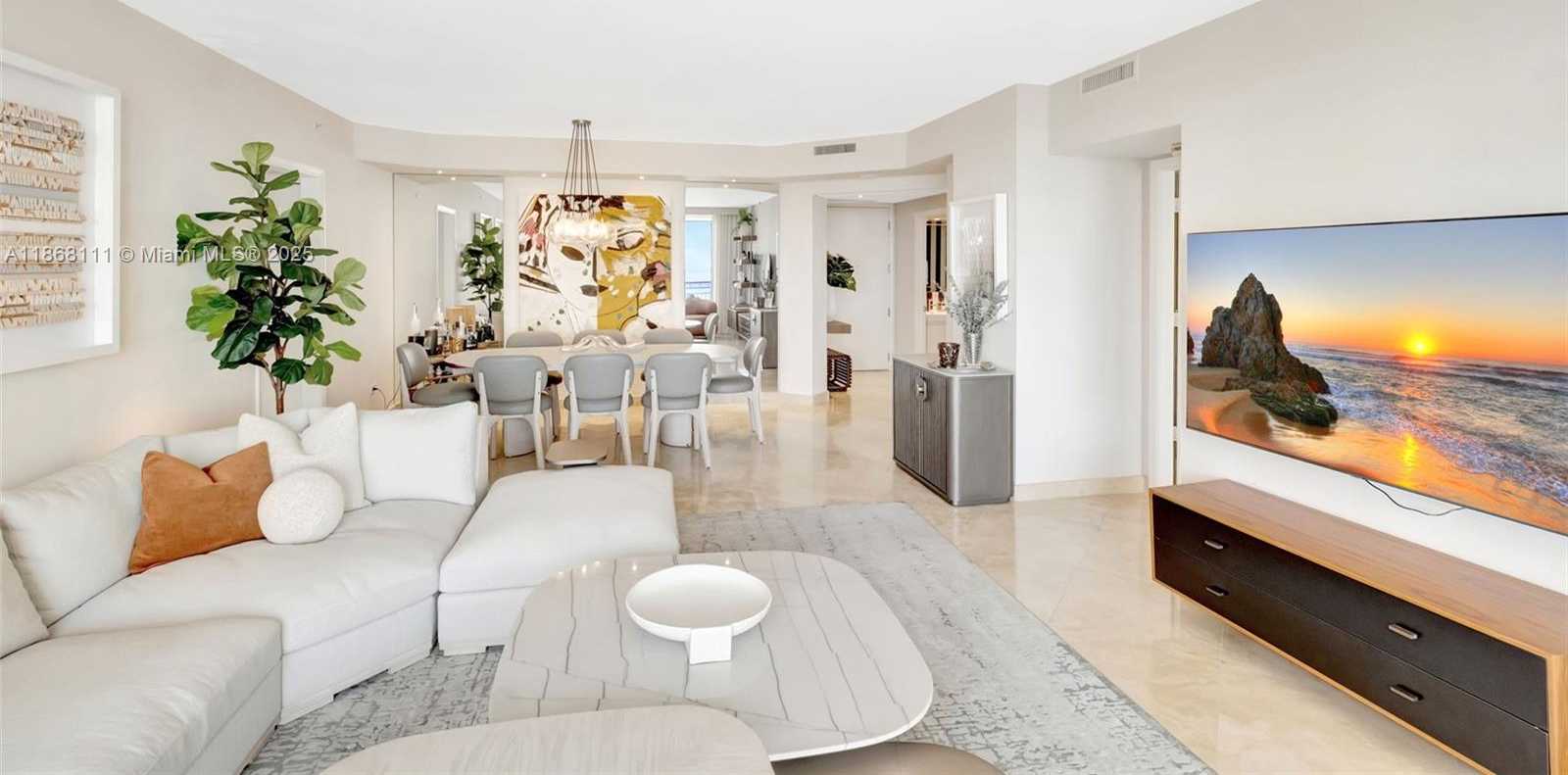 Small Image of 848 BRICKELL KEY DR #2605, Miami Number 4