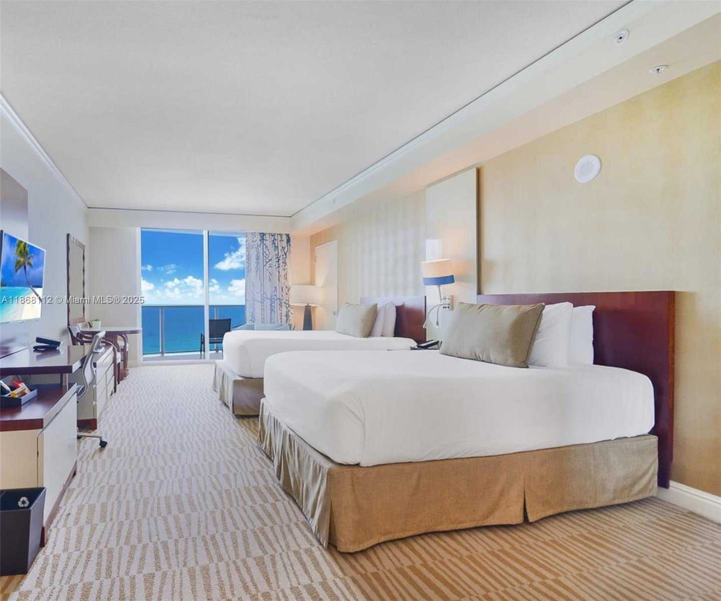 Small Image of 18001 COLLINS AVE #2910, Sunny Isles Beach Number 2
