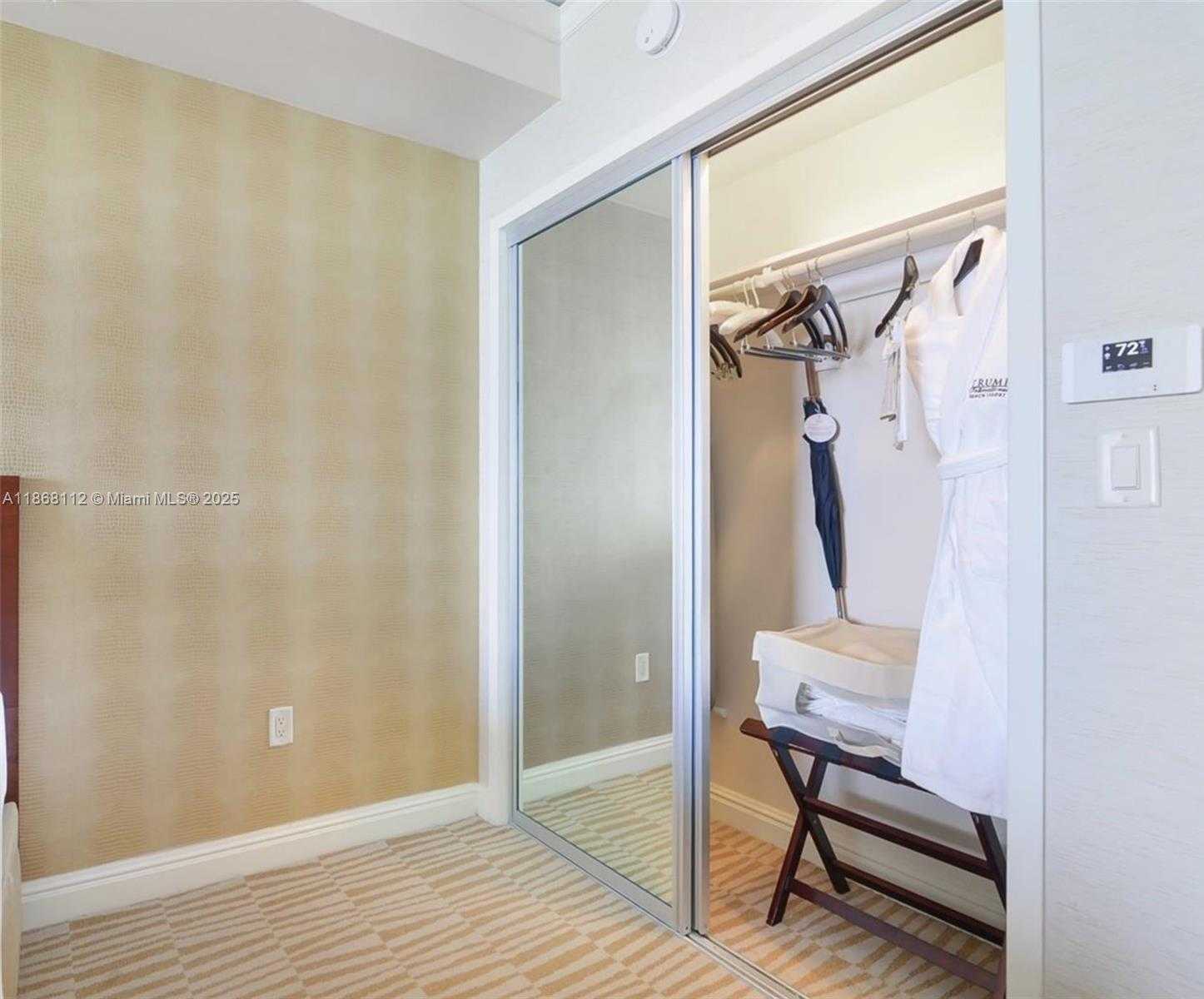 Small Image of 18001 COLLINS AVE #2910, Sunny Isles Beach Number 7