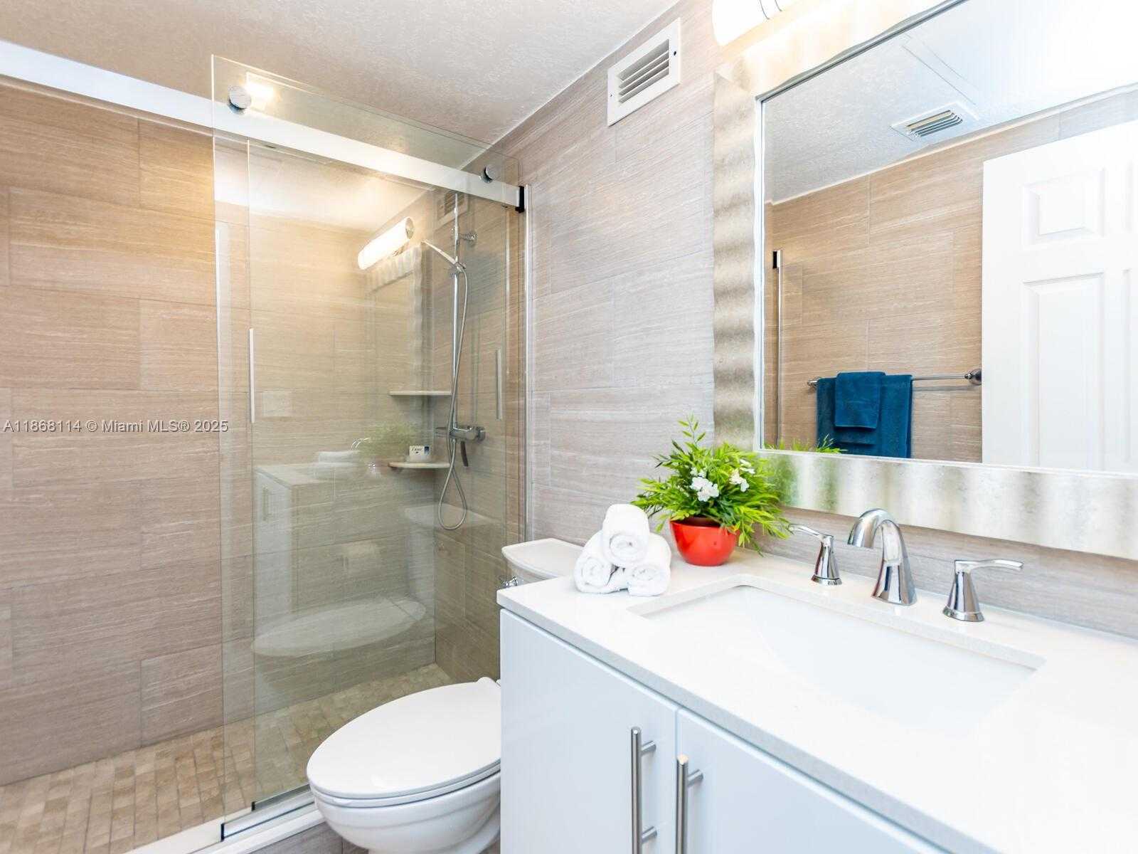 Small Image of 2501 SOUTH OCEAN DR #914, Hollywood Number 9