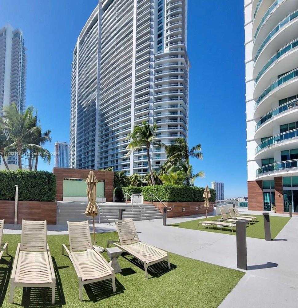 Small Image of 350 SOUTH MIAMI AVE #1410, Miami Number 19