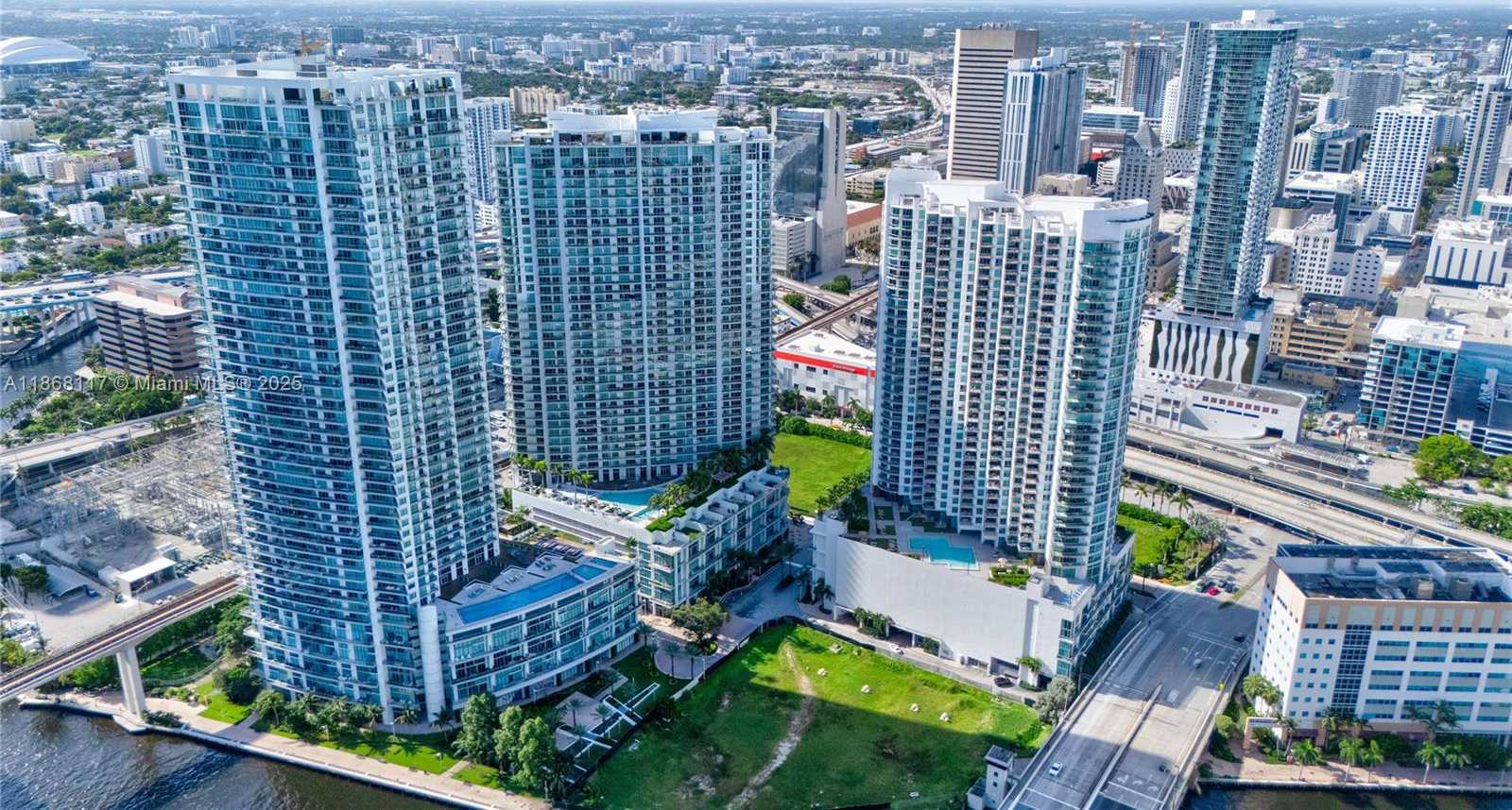 Small Image of 350 SOUTH MIAMI AVE #1410, Miami Number 23