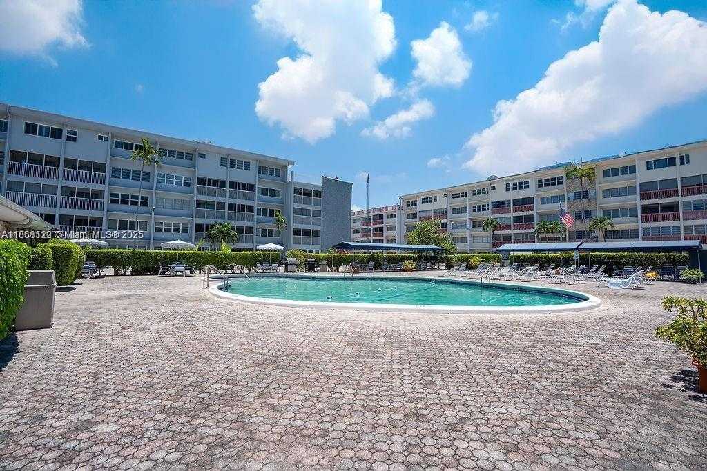Small Image of 215 SOUTH EAST 3RD AVE #401D, Hallandale Beach Number 17