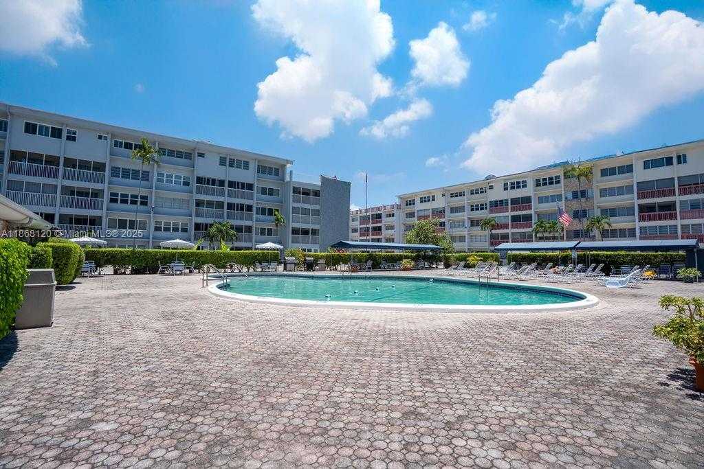 Small Image of 215 SOUTH EAST 3RD AVE #401D, Hallandale Beach Number 21