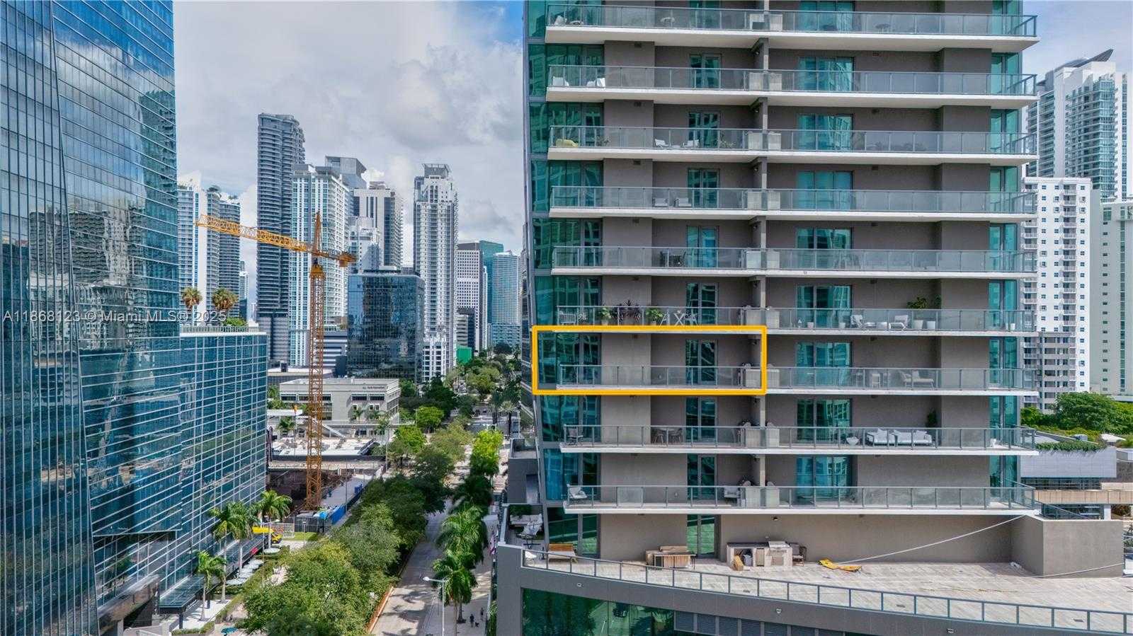 Small Image of 1451 BRICKELL AVE #1204, Miami Number 25