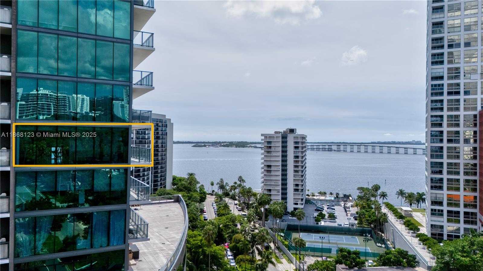 Small Image of 1451 BRICKELL AVE #1204, Miami Number 28