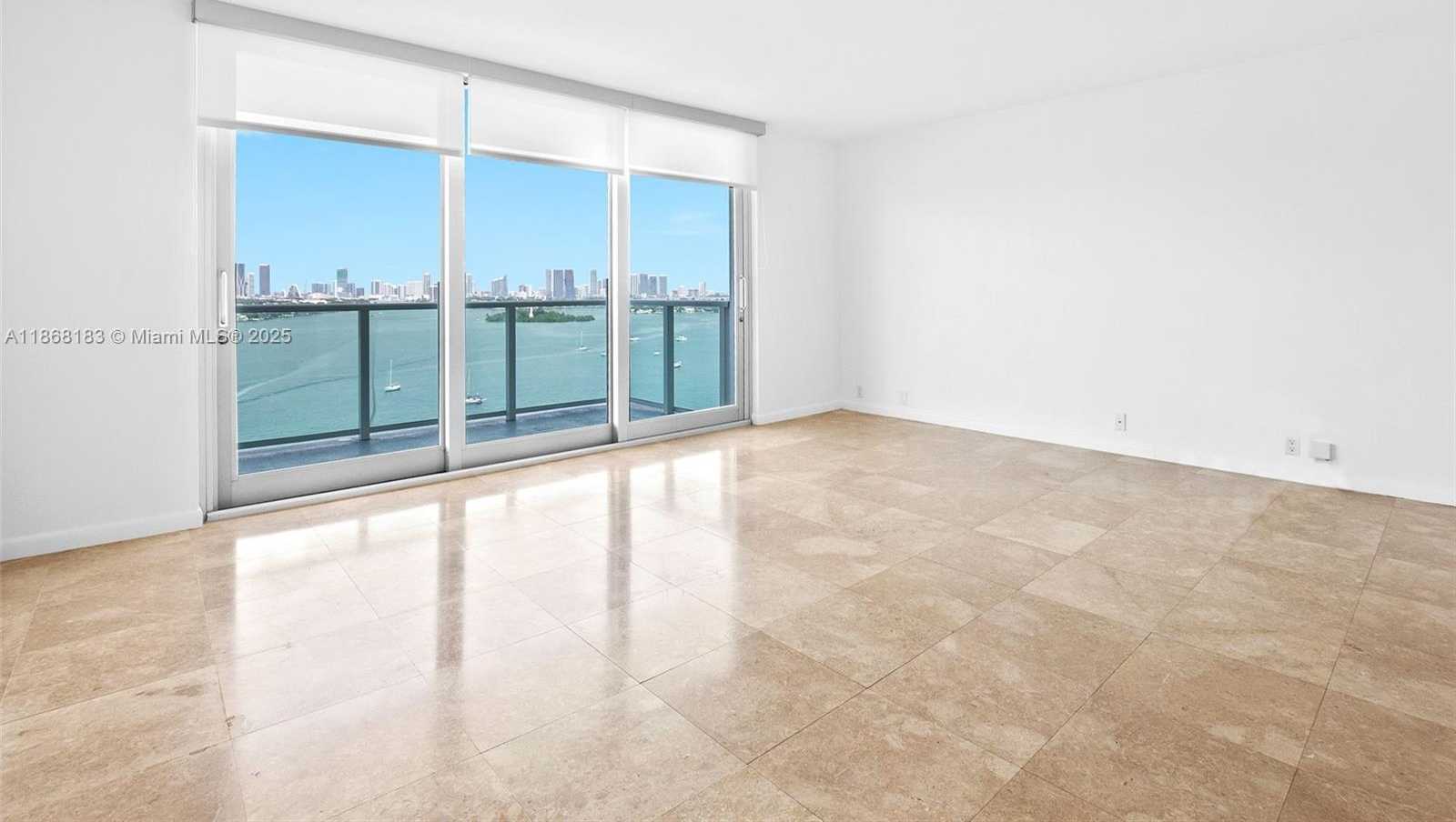 Small Image of 1000 WEST AVE #PH12, Miami Beach Number 10