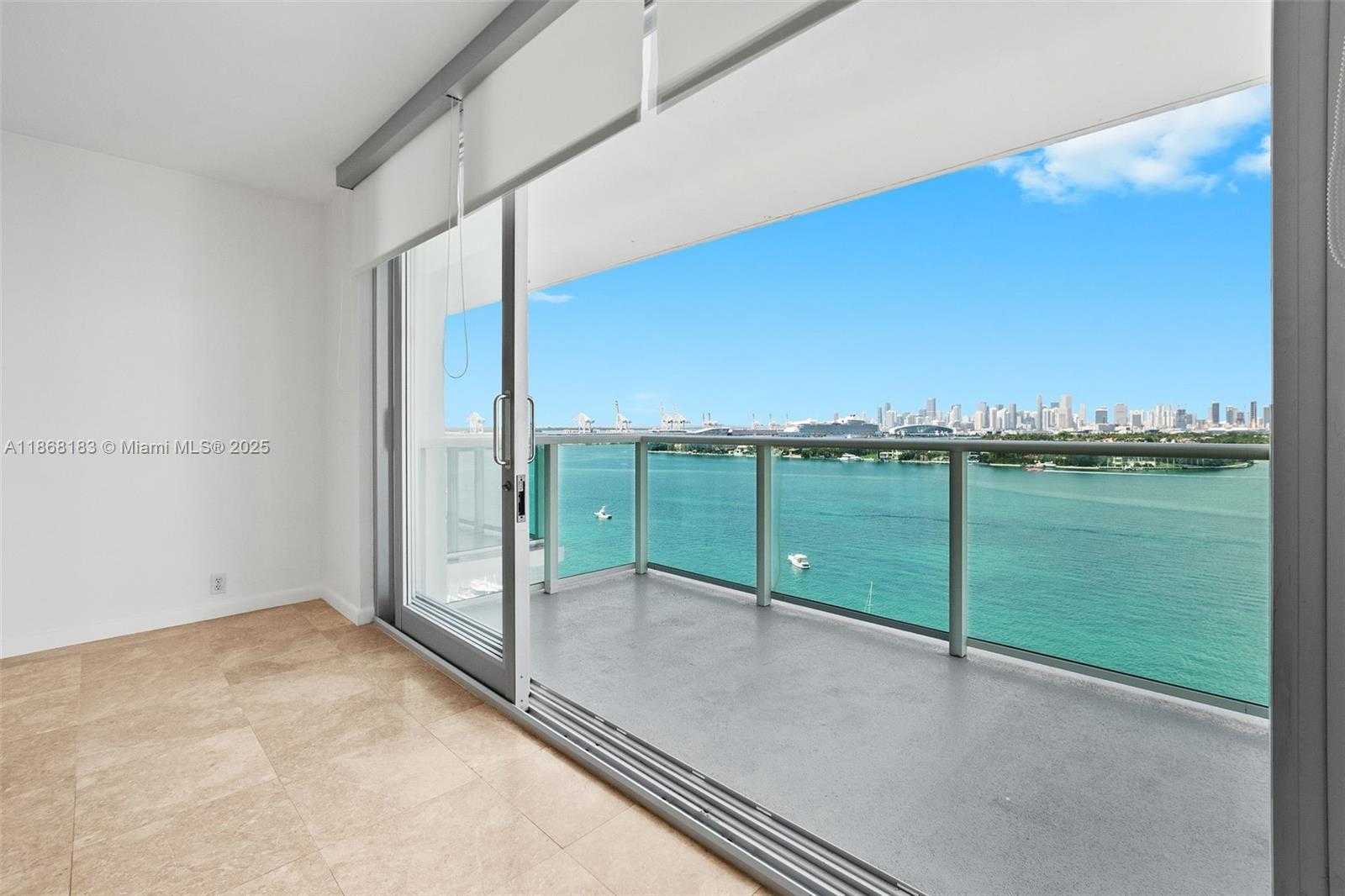Small Image of 1000 WEST AVE #PH12, Miami Beach Number 2