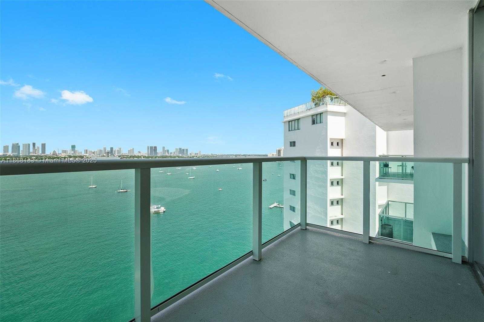 Small Image of 1000 WEST AVE #PH12, Miami Beach Number 21