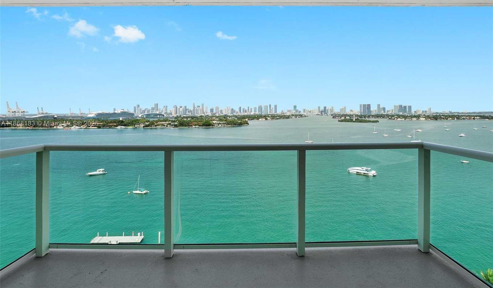 Small Image of 1000 WEST AVE #PH12, Miami Beach Number 3
