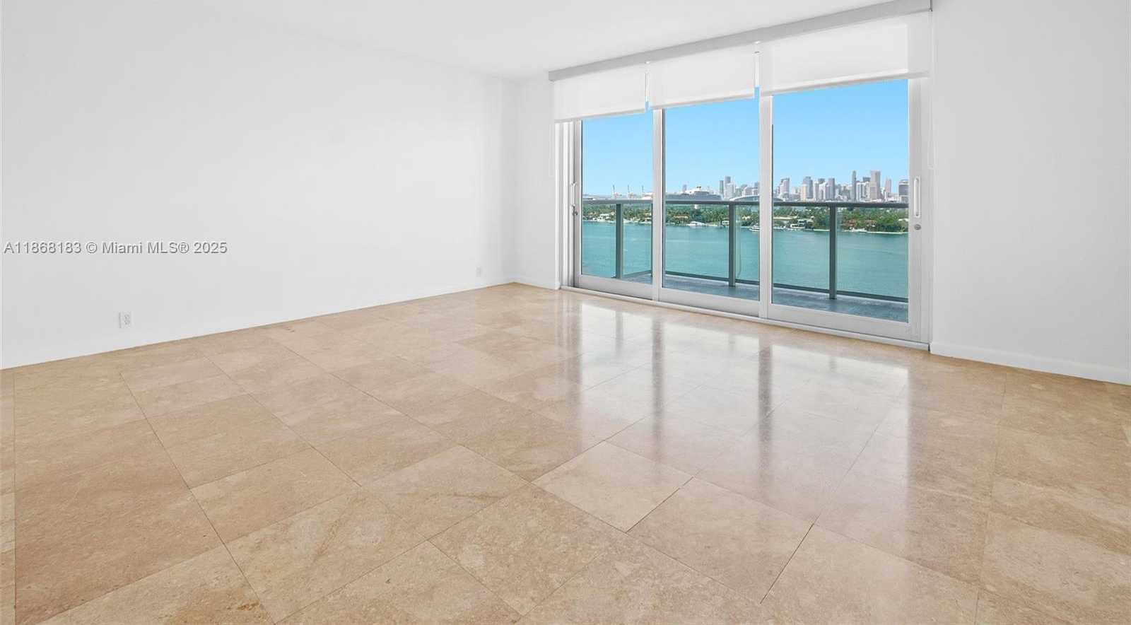 Small Image of 1000 WEST AVE #PH12, Miami Beach Number 9