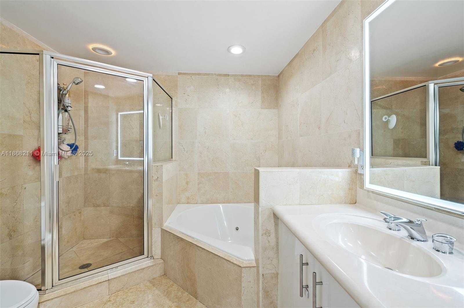 Small Image of 7900 HARBOR ISLAND DR #509, North Bay Village Number 14