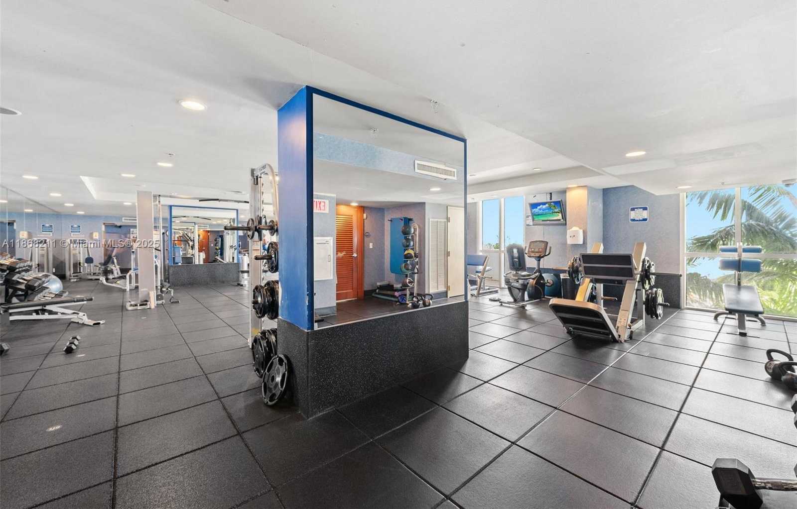 Small Image of 7900 HARBOR ISLAND DR #509, North Bay Village Number 24