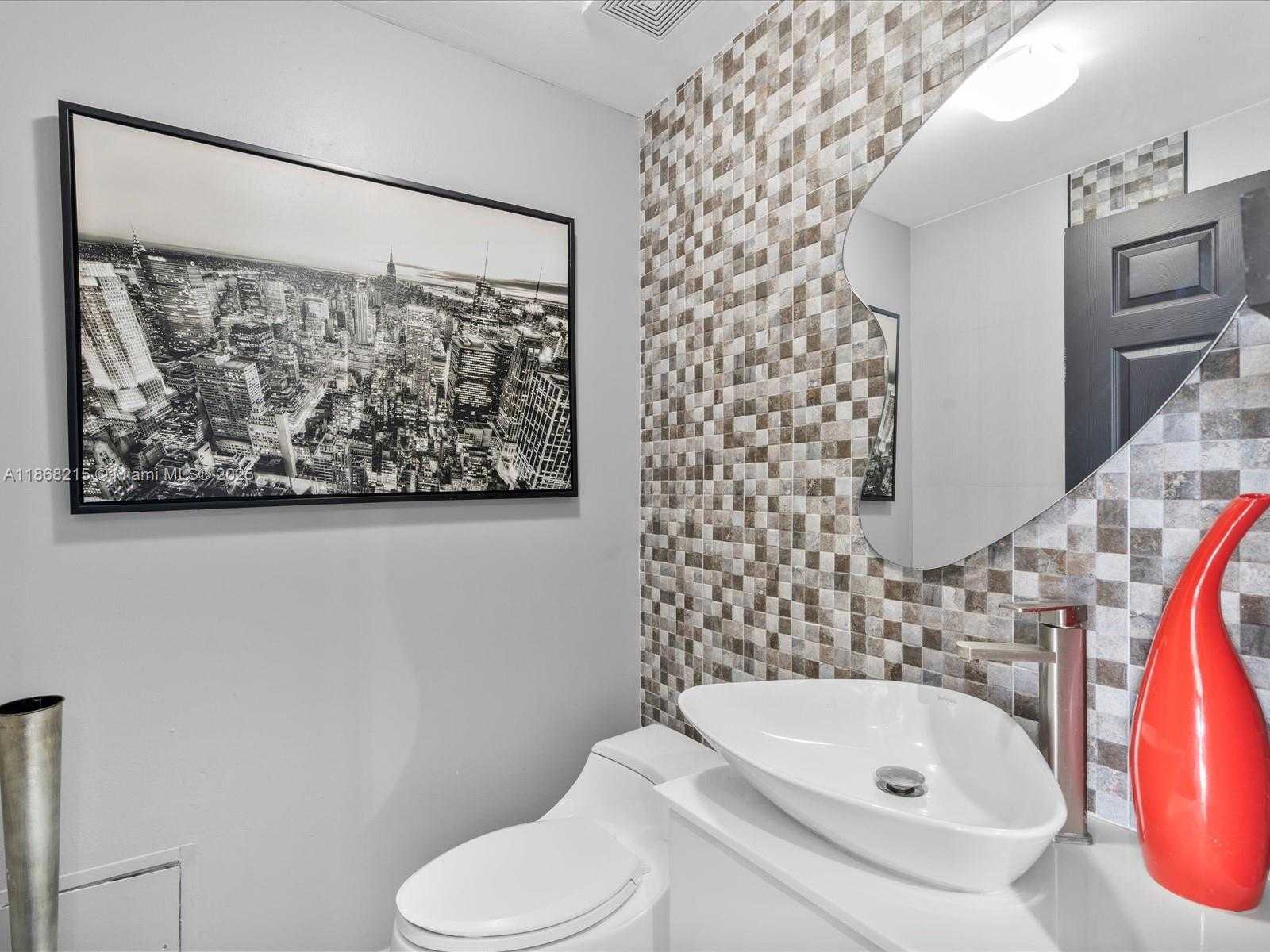 Small Image of 6001 NORTH OCEAN DR #1203, Hollywood Number 11