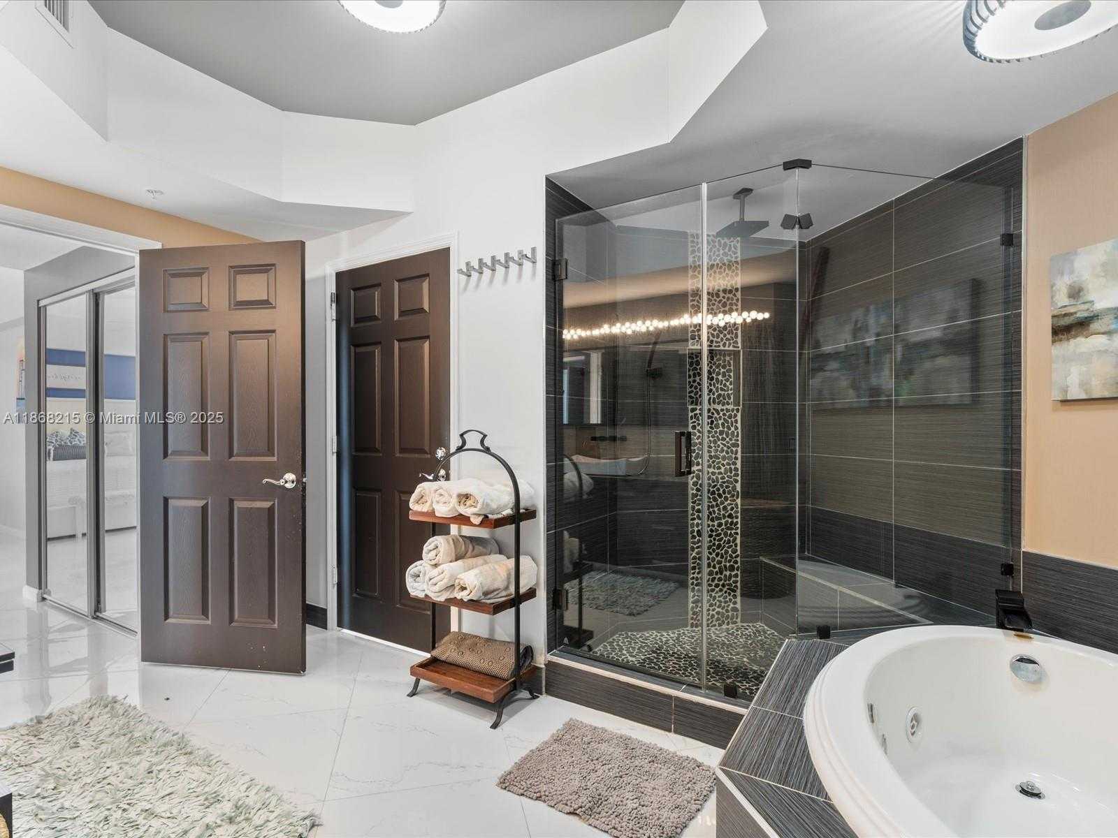 Small Image of 6001 NORTH OCEAN DR #1203, Hollywood Number 16